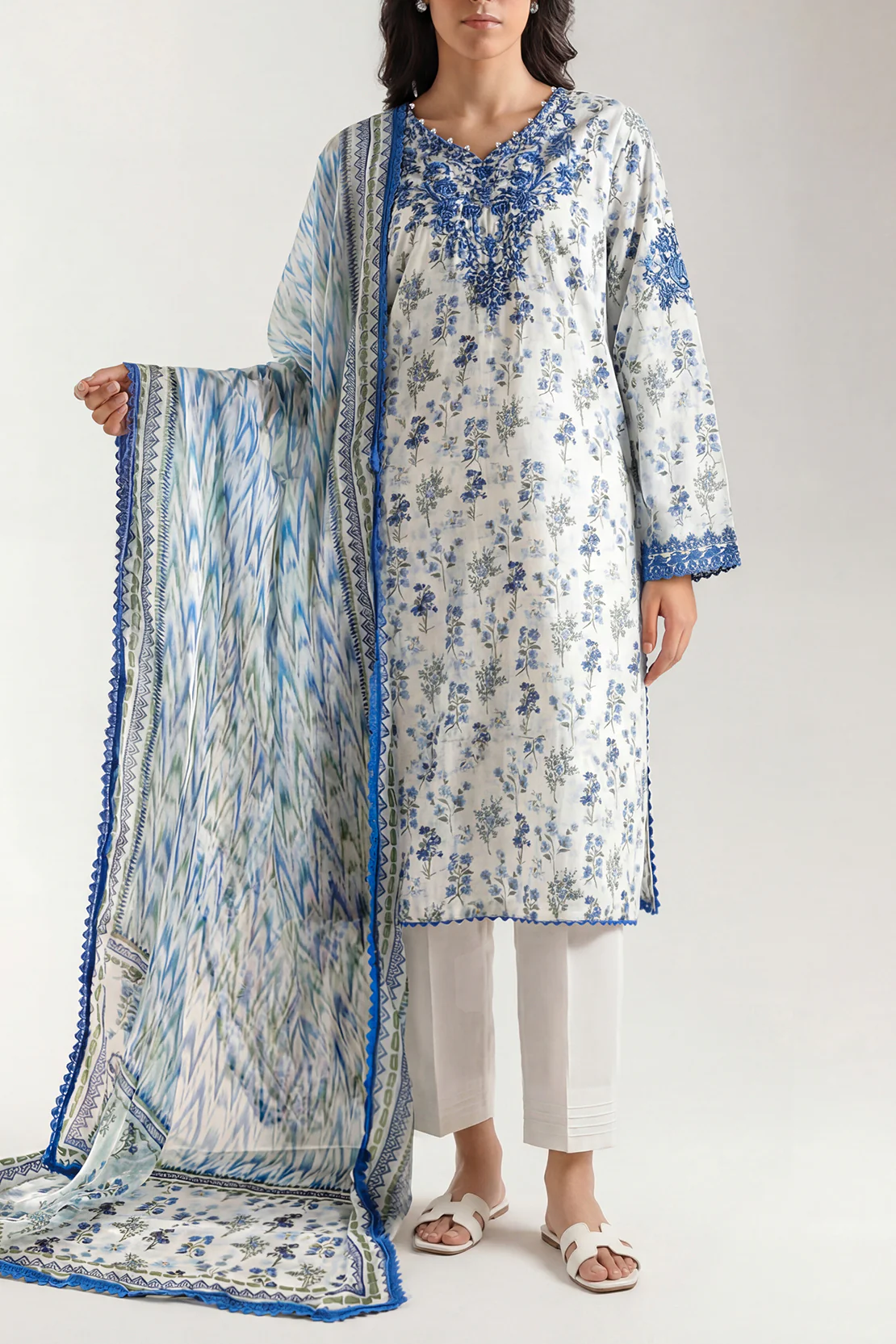 Printed Embroidered Cotton Jacquard Stitched 3 Piece With Chiffon Dupatta