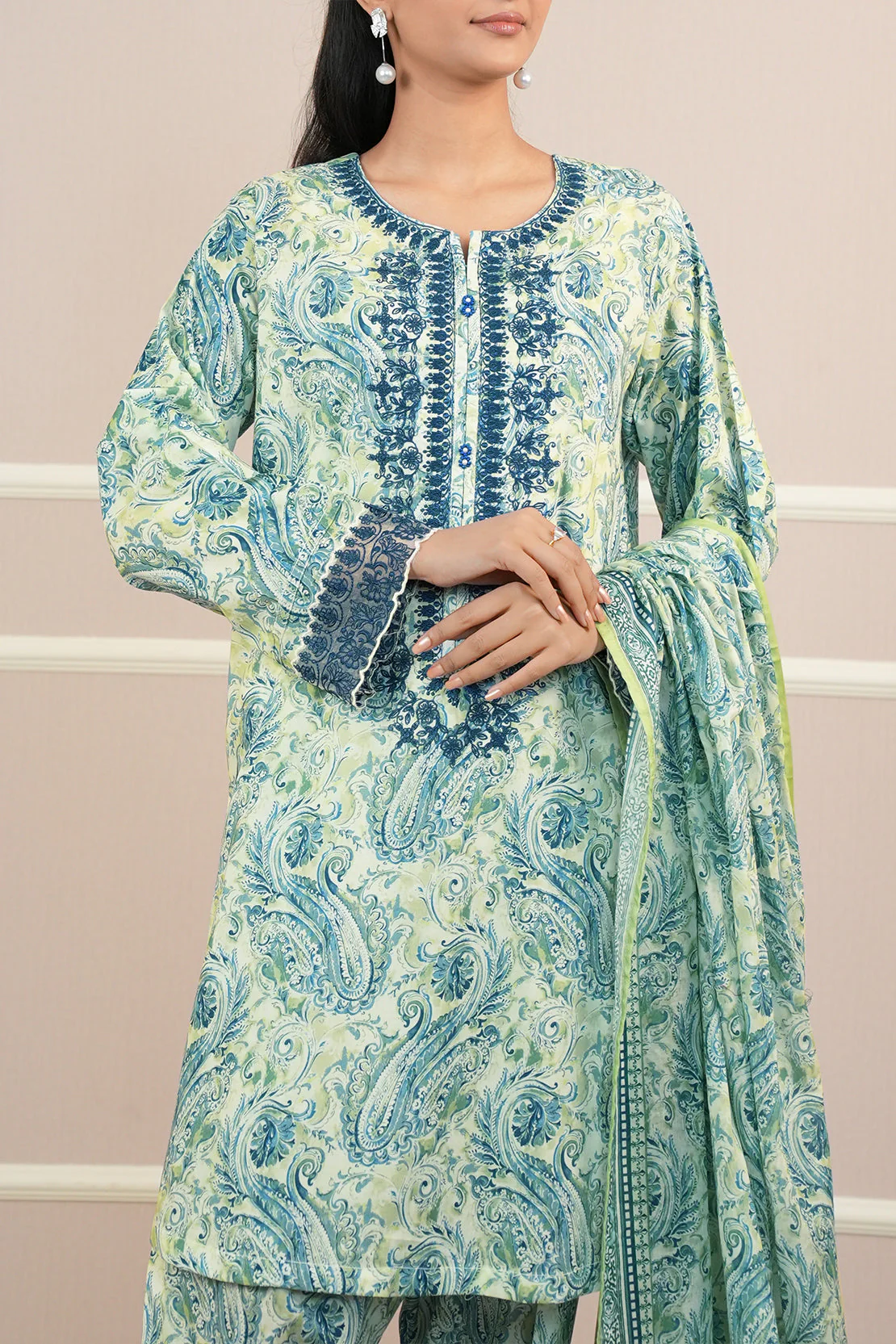 Printed+Embroidered Lawn Stitched 2 Piece (Shirt/Dupatta) - Image 7