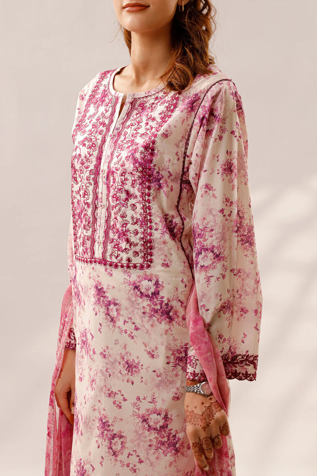 Printed Embroidered Lawn Stitched 2 Piece (Shirt/Dupatta) - Image 4