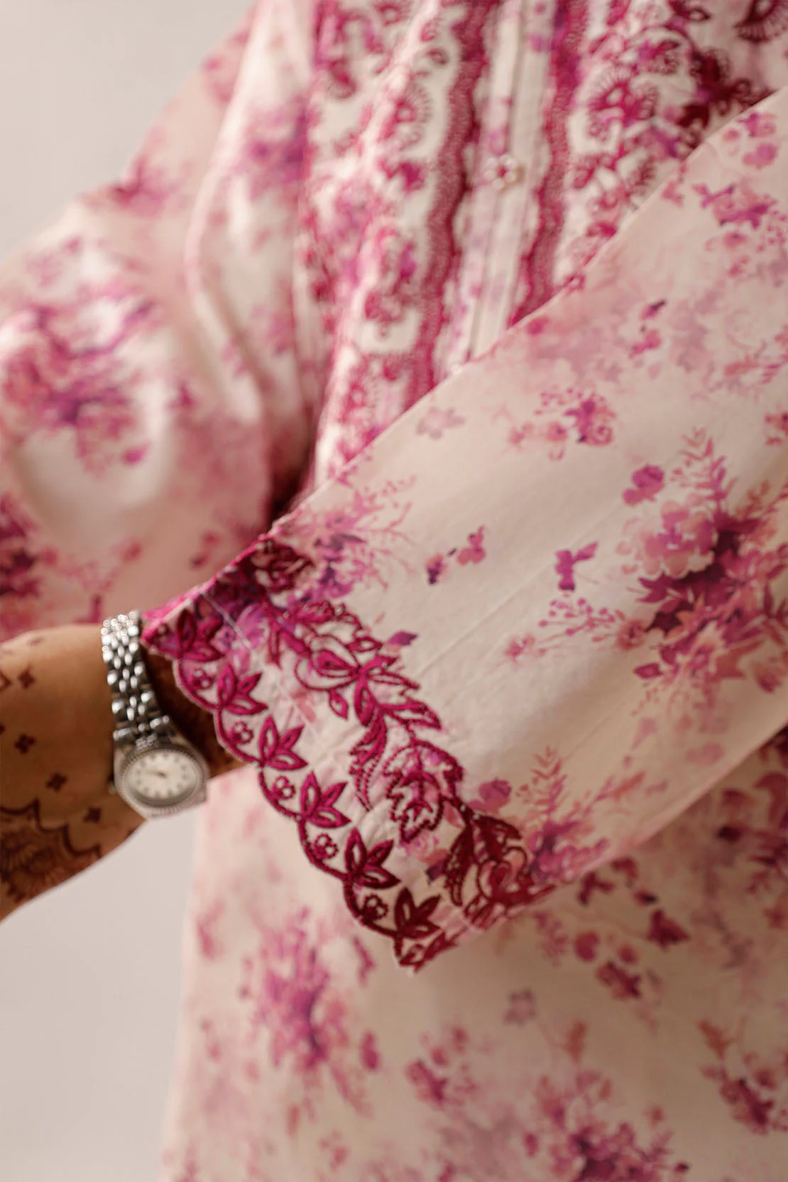 Printed Embroidered Lawn Stitched 2 Piece (Shirt/Dupatta) - Image 6