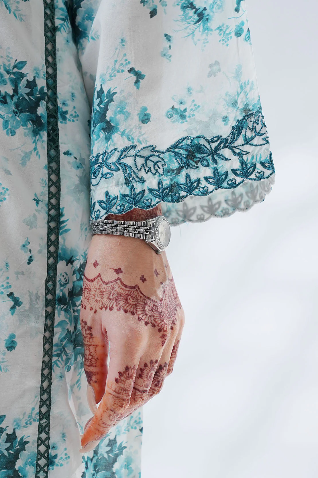 Printed Embroidered Lawn Stitched 2 Piece (Shirt/Dupatta) - Image 7