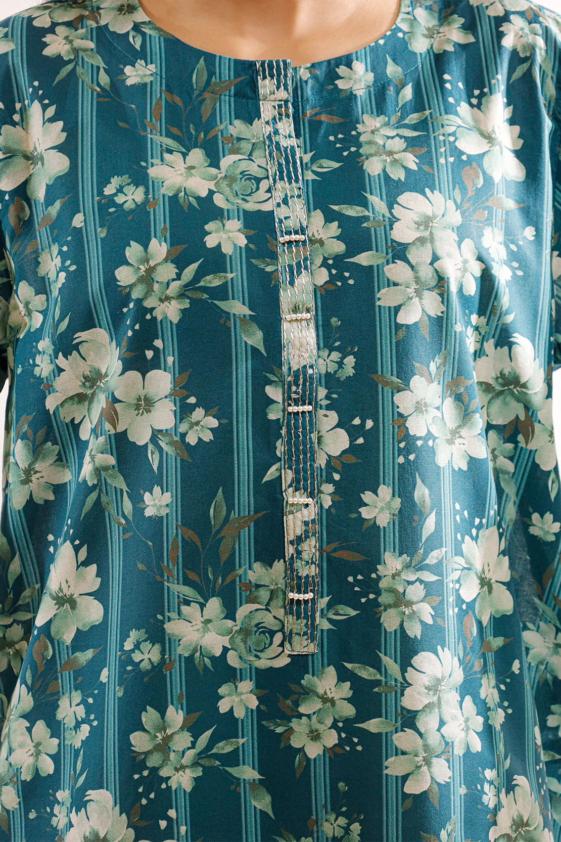 Printed Embroidered Lawn Stitched 2 Piece (Shirt/Dupatta) - Image 5