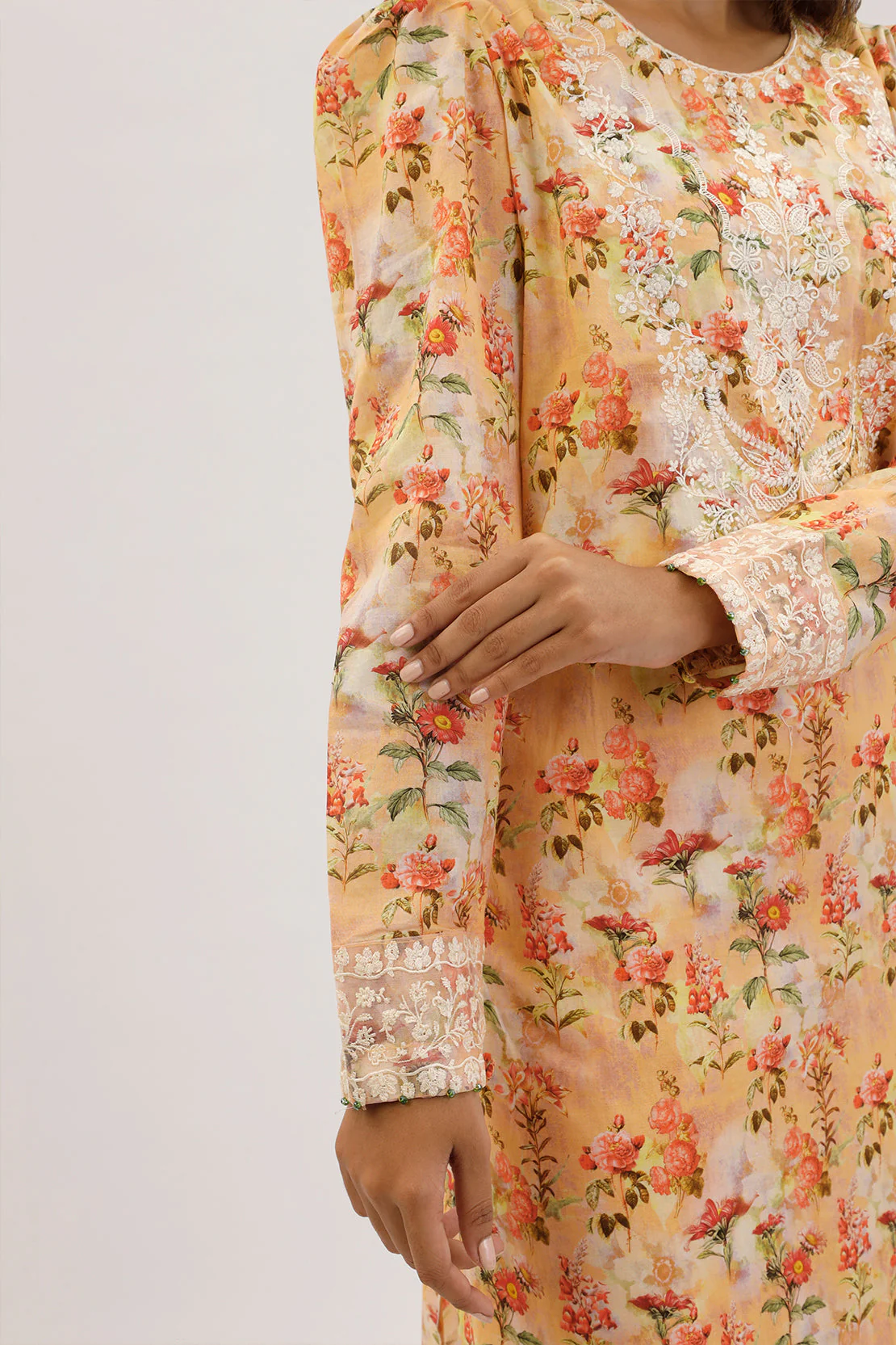Printed Embroidered Lawn Stitched 3 Piece - Image 7