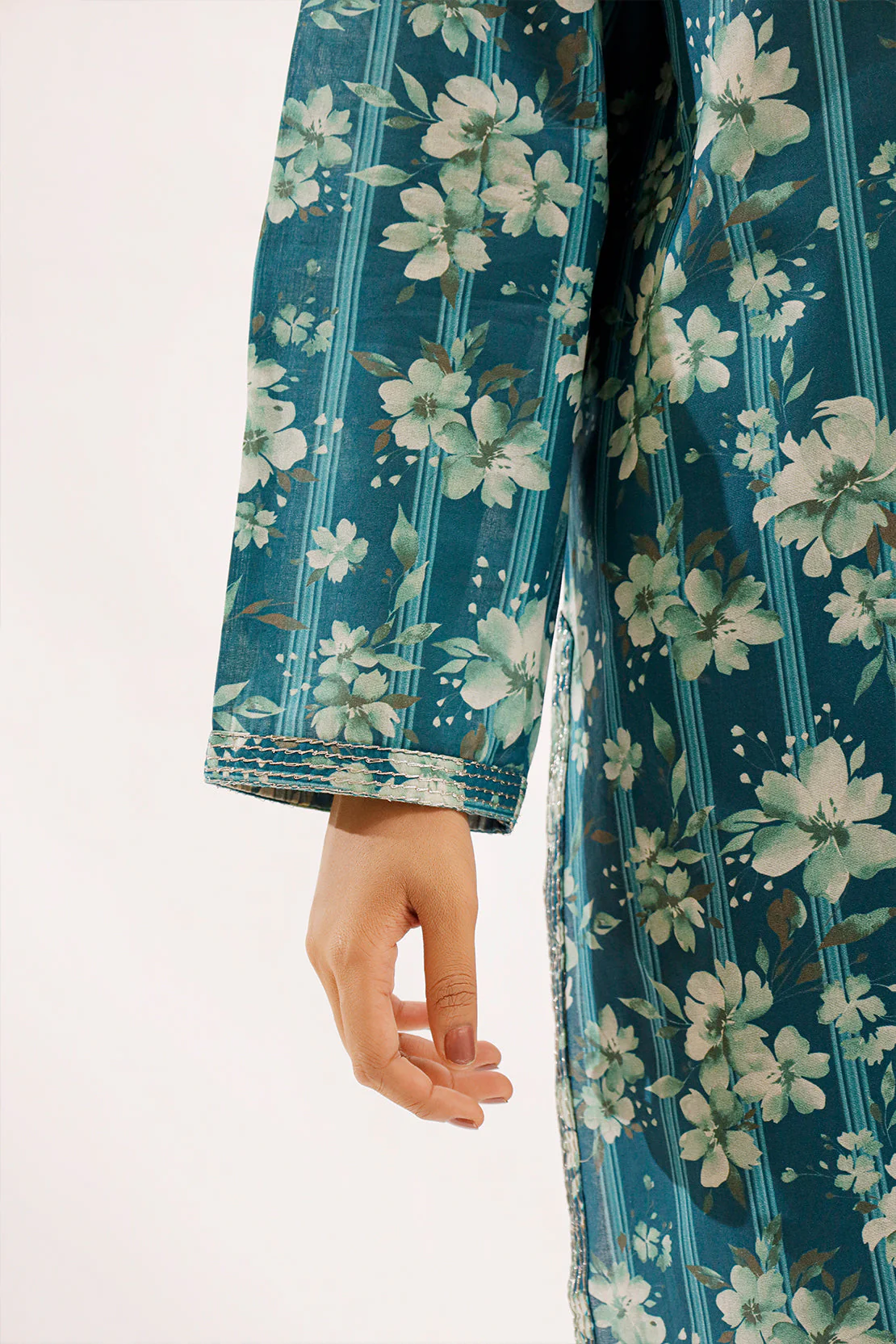 Printed Embroidered Stitched Lawn 3 Piece - Image 6