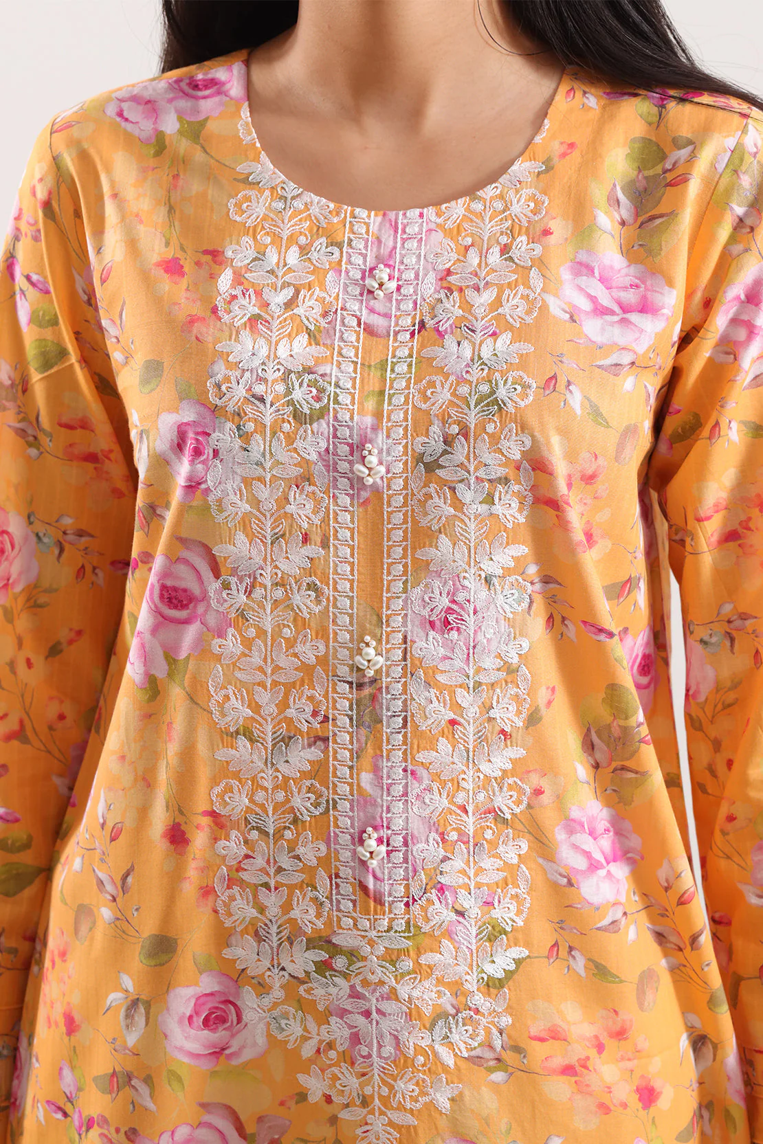 Printed Embroidered Strip Lawn Un-Stitched 3-Piece - Image 4