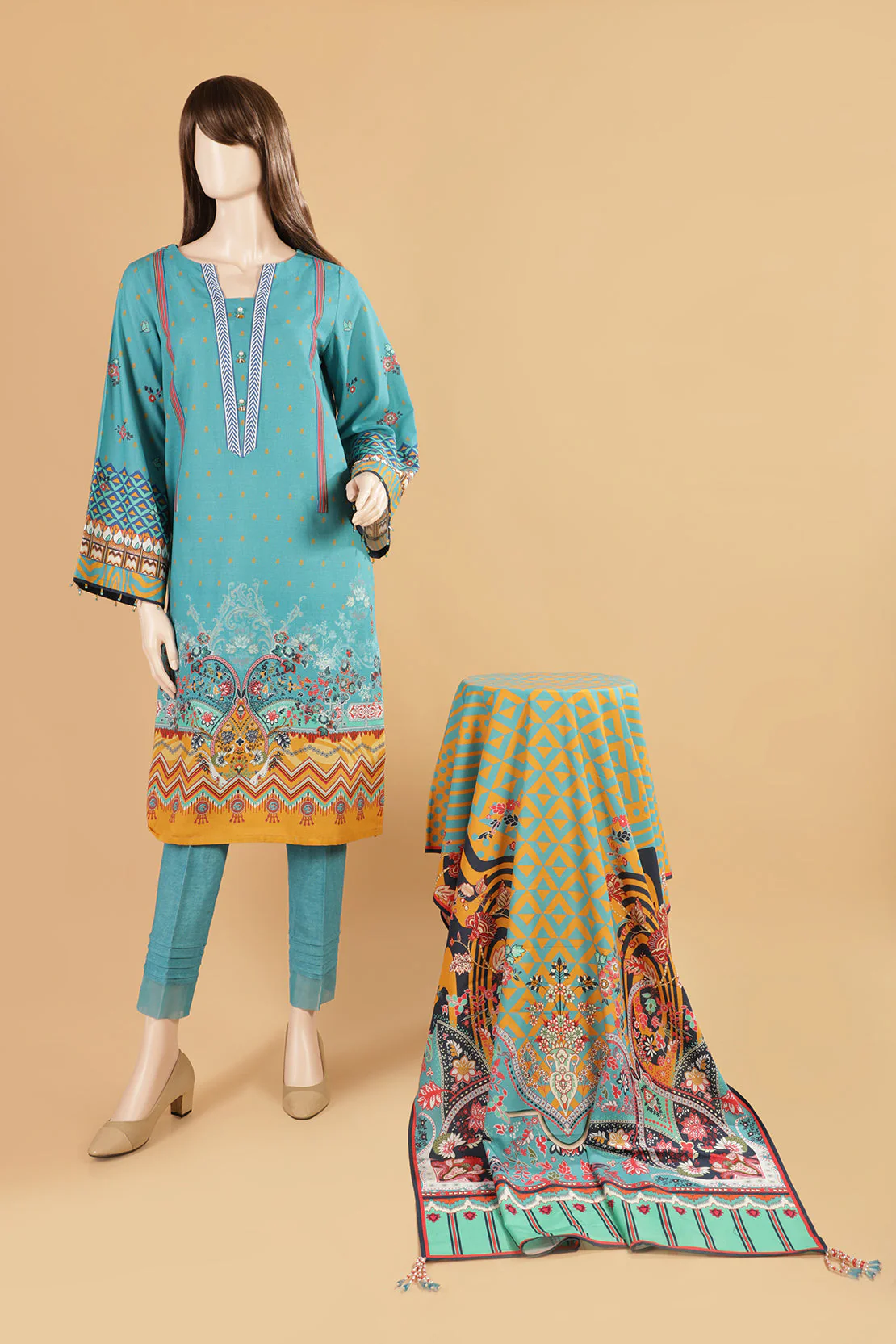Unstitched Printed Khaddar 3 Piece