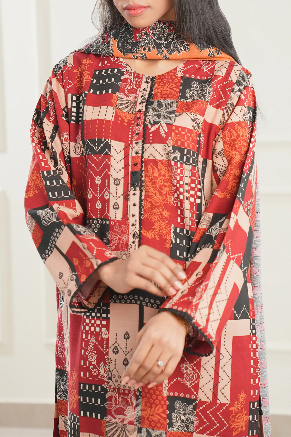 Printed Khaddar Stitched 2 Piece Shirt/Dupatta