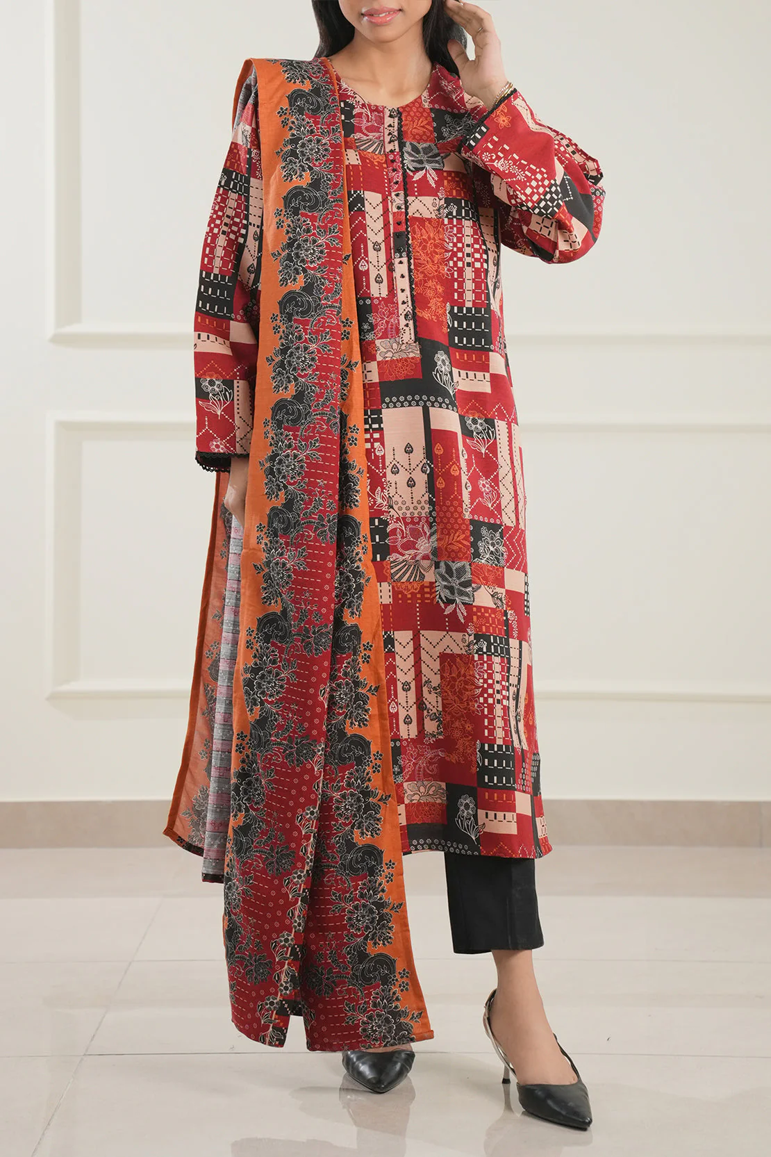 Printed Khaddar Stitched 2 Piece Shirt/Dupatta - Image 5