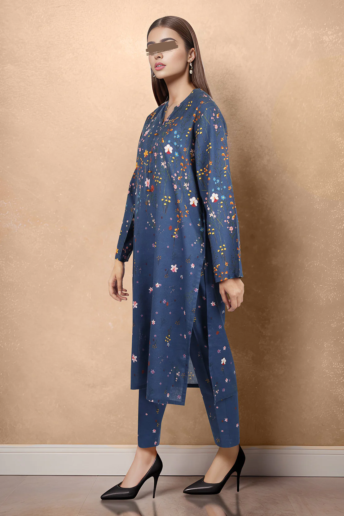 Printed Khaddar Stitched 2 Piece (Shirt/Trouser) - Image 2