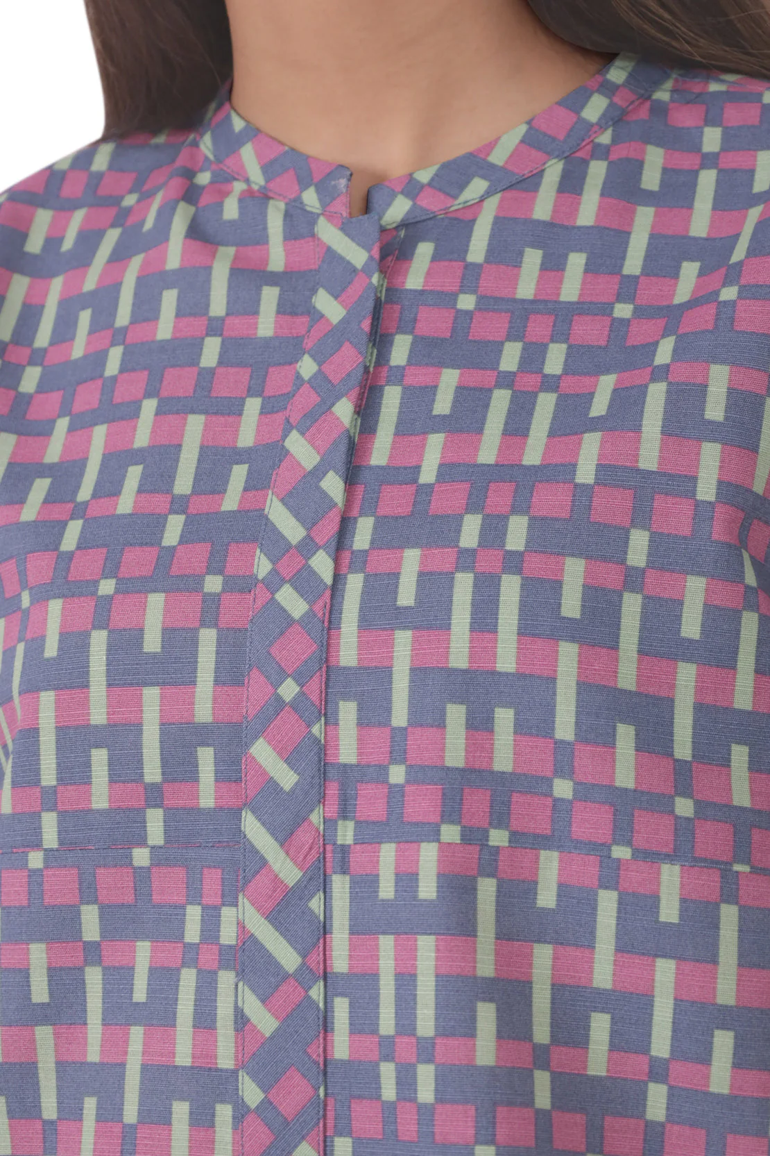 Printed Khaddar Stitched 2 Piece (Shirt/Trouser) - Image 3