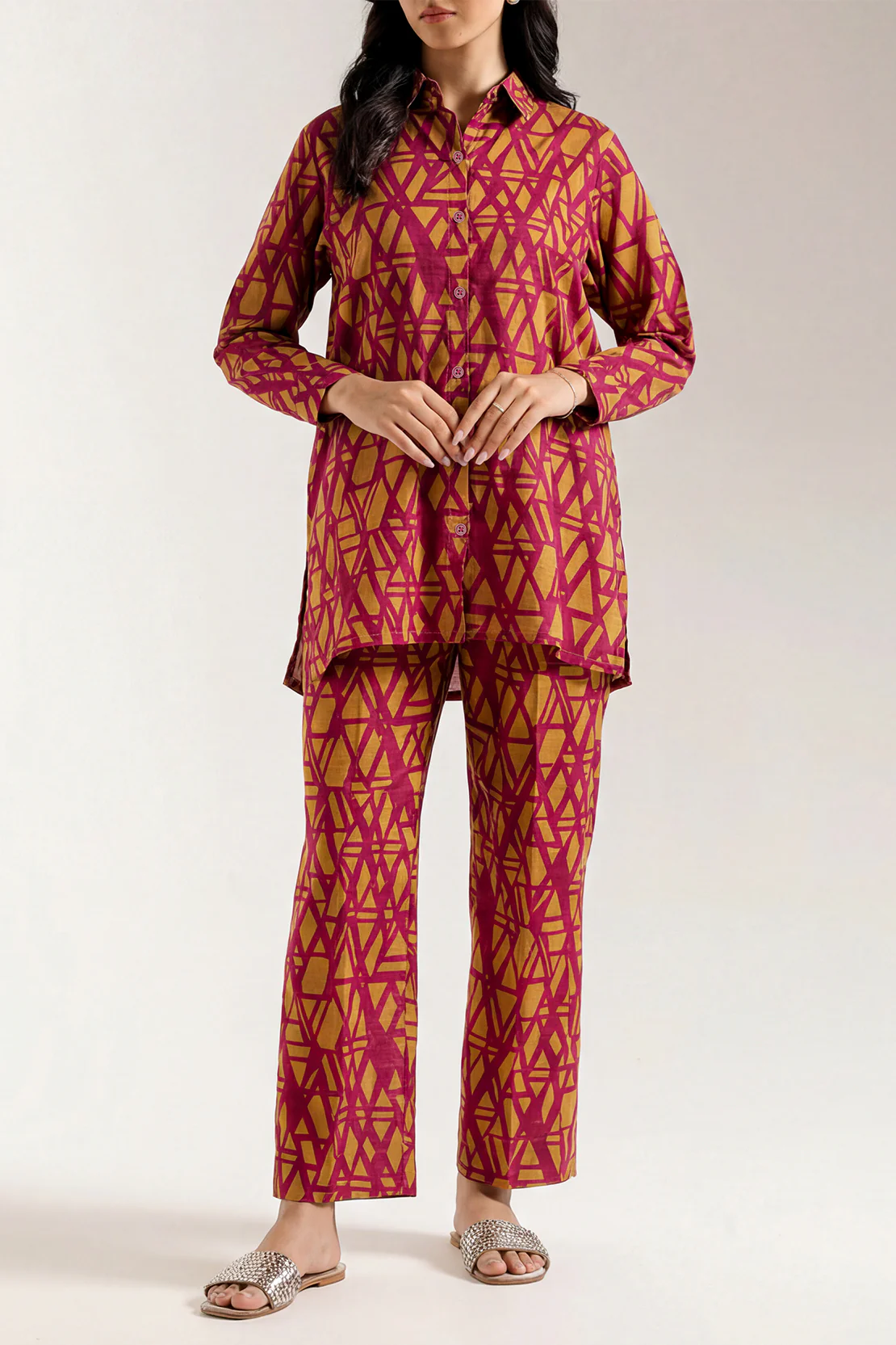 Printed Khaddar Stitched 2 Piece (Shirt/Trouser) - Image 2