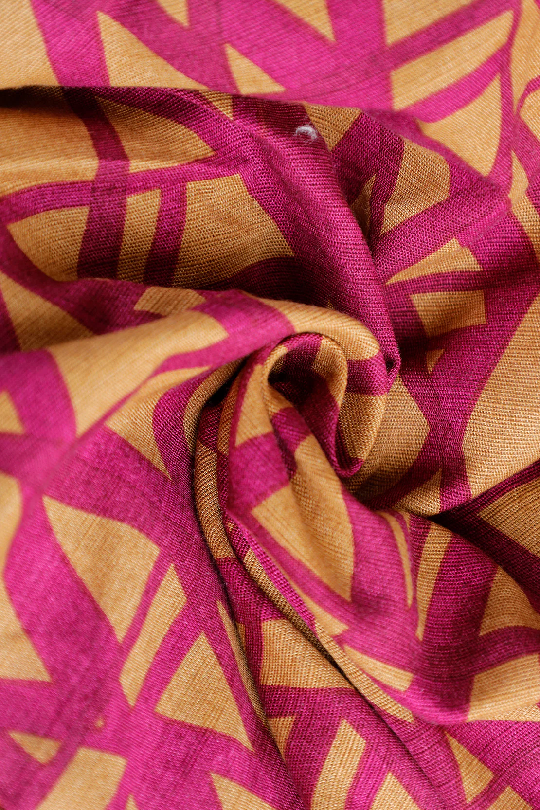 Printed Khaddar Stitched 2 Piece (Shirt/Trouser) - Image 5