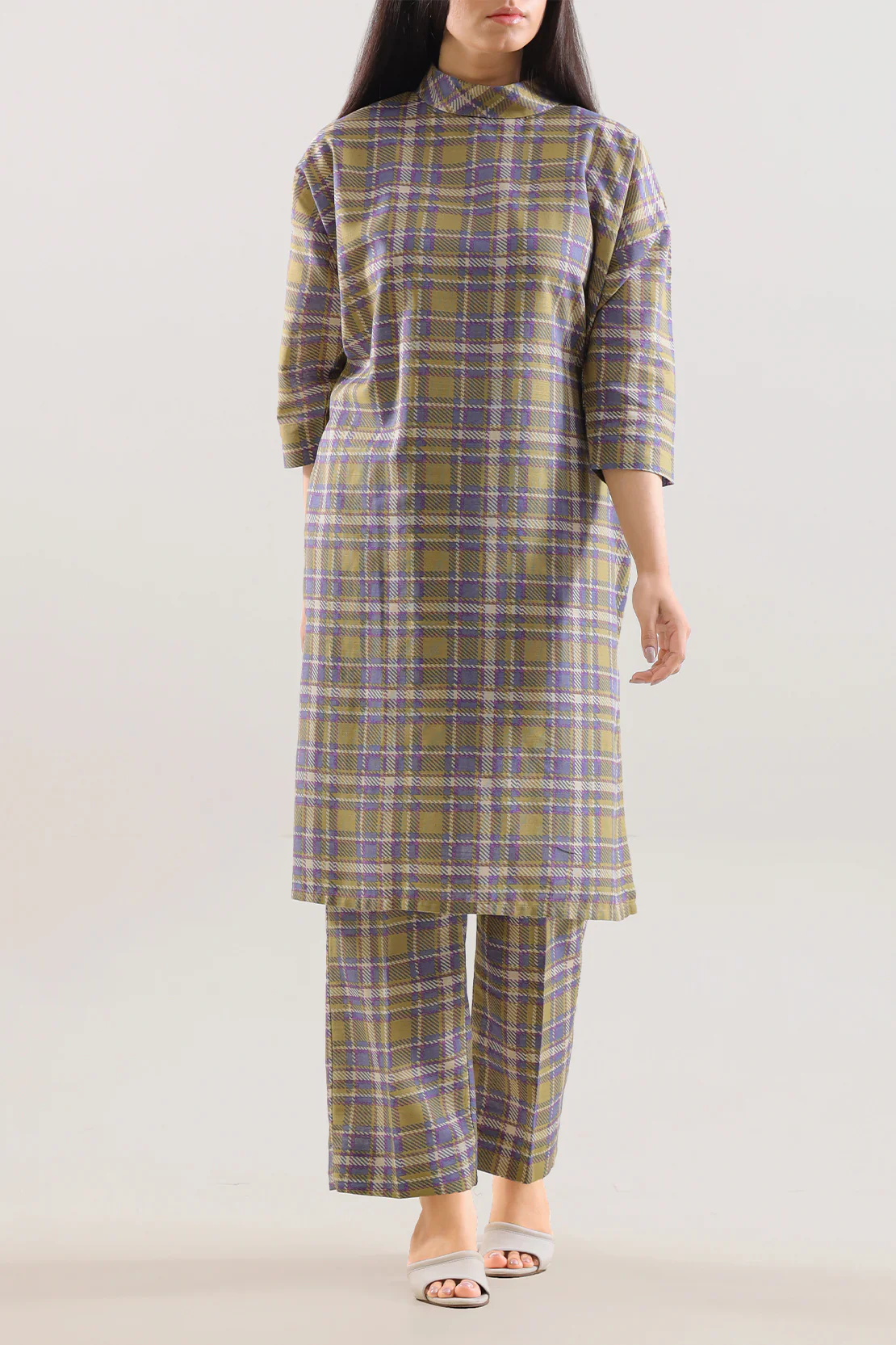 Printed Khaddar Stitched 2 Piece (Shirt/Trouser) - Image 3