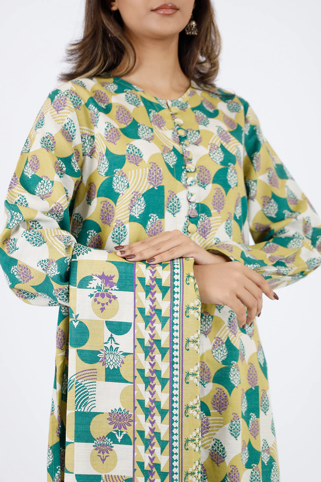 Printed Khaddar Stitched 2 Piece (Shirt/Trouser) - Image 3