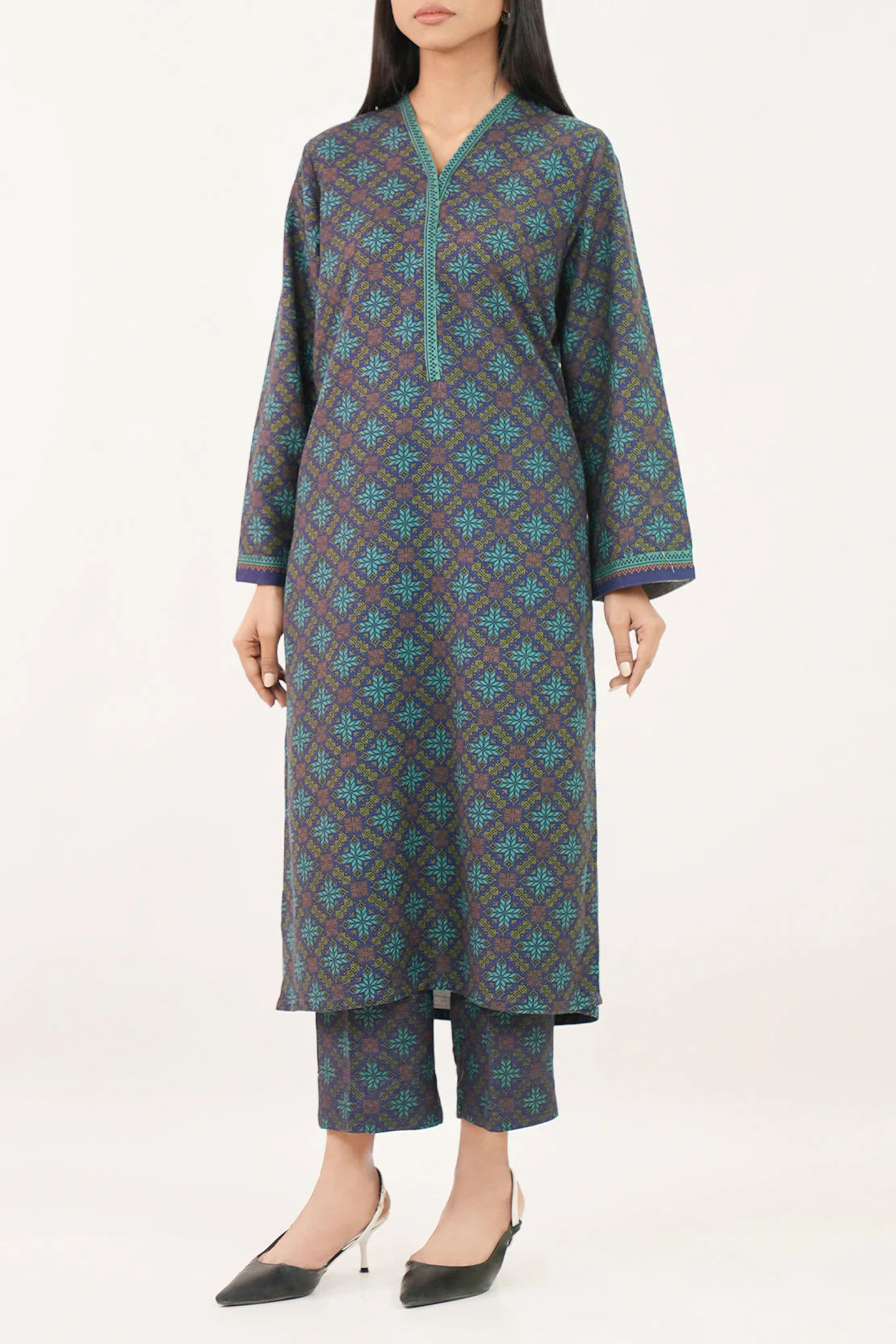 Printed Khaddar Stitched 2 Piece (Shirt/Trouser) - Image 2