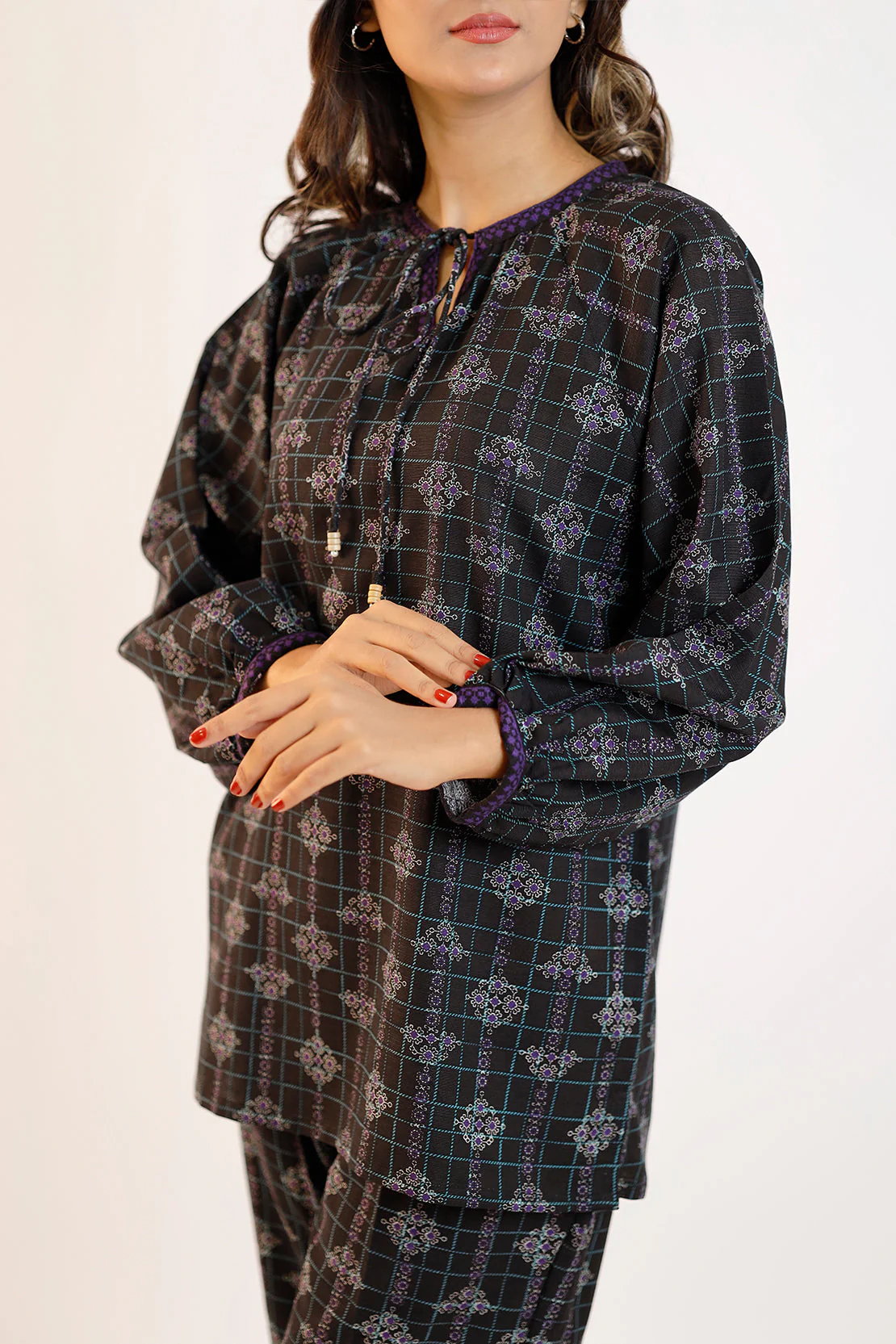 Printed Khaddar Stitched 2 Piece (Shirt/Trouser) - Image 4