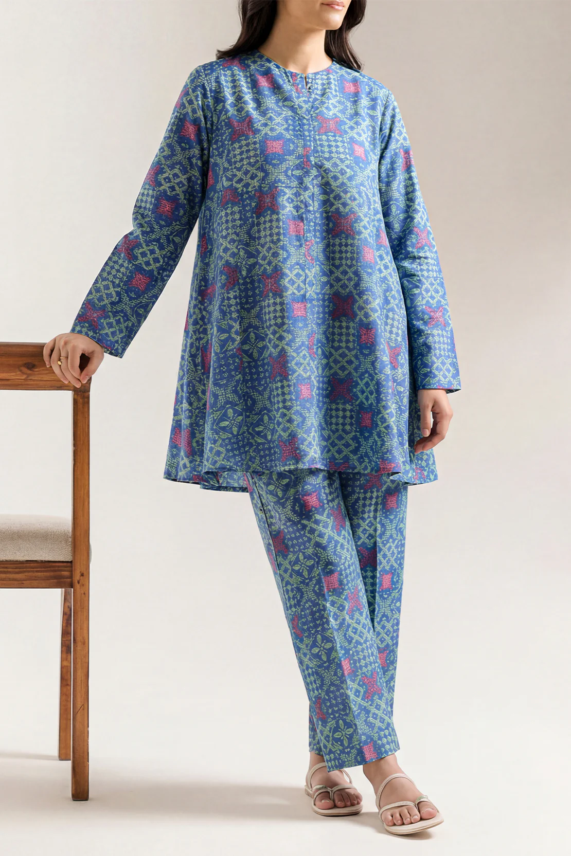 Printed Khaddar Stitched 2 Piece (Shirt/Trouser)
