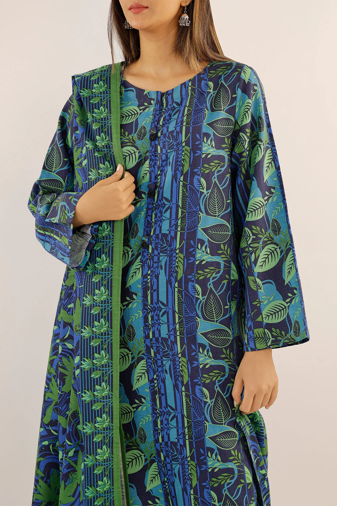 Printed Khaddar Stitched 2 Piece (Shirt/Trouser) - Image 6
