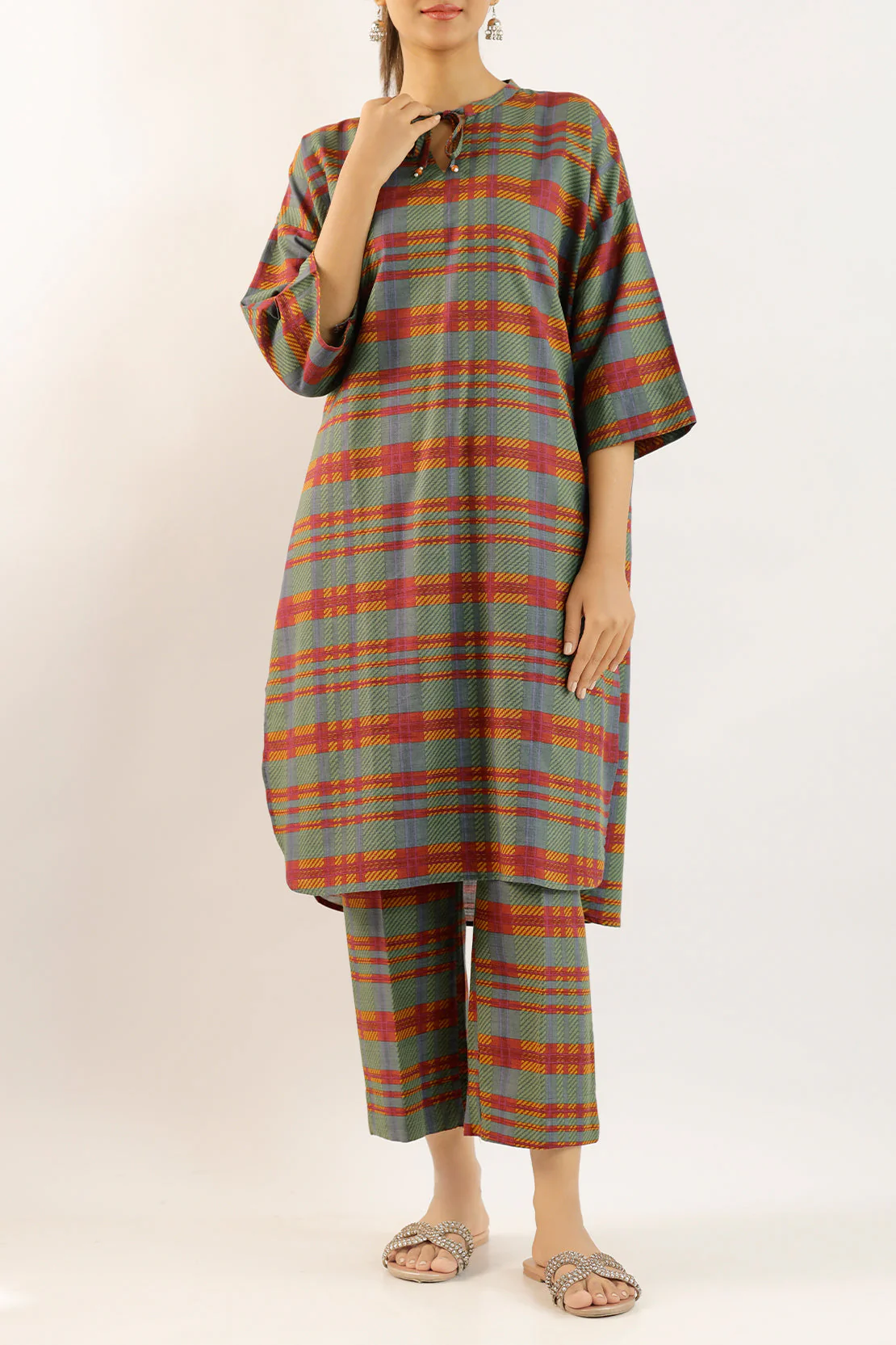 Printed Khaddar Stitched 2 Piece (Shirt/Trouser) - Image 2