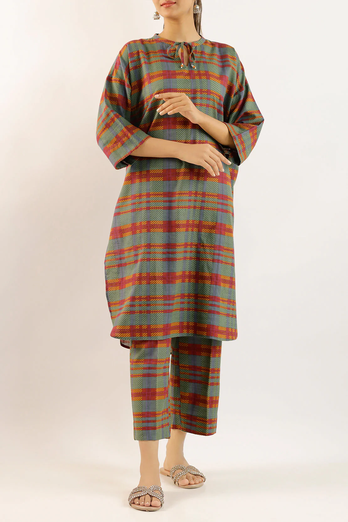 Printed Khaddar Stitched 2 Piece (Shirt/Trouser) - Image 3
