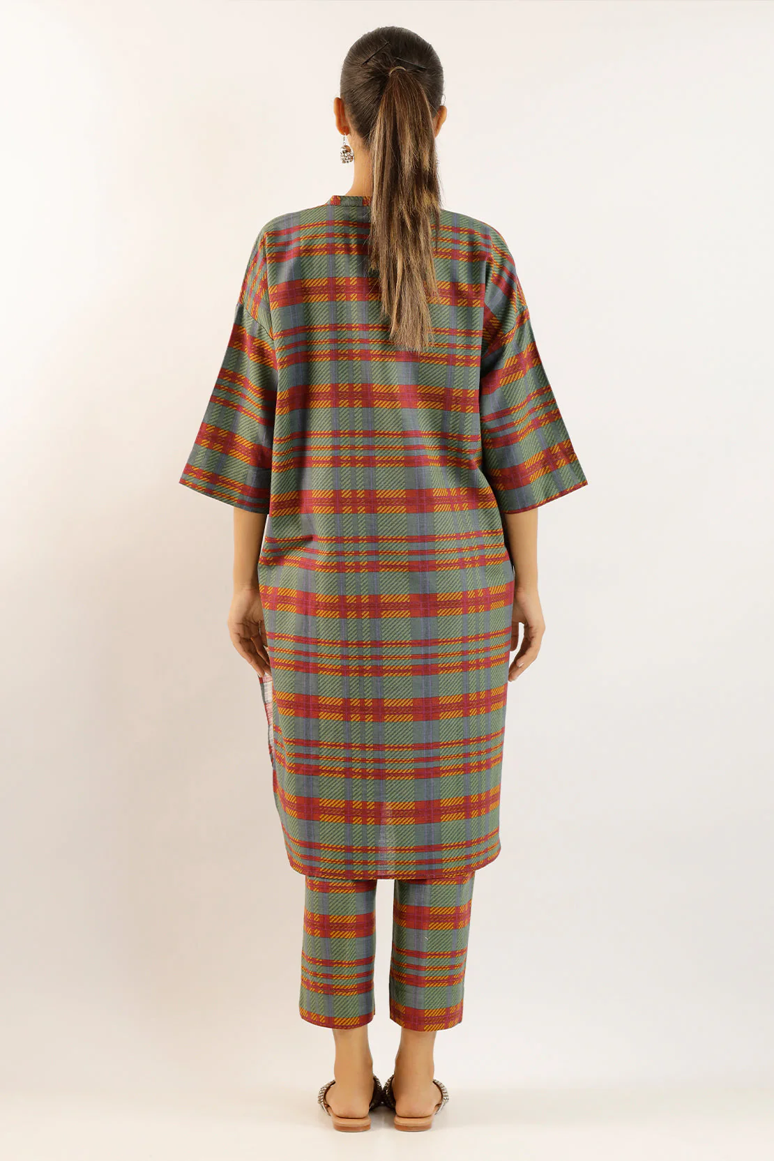 Printed Khaddar Stitched 2 Piece (Shirt/Trouser) - Image 8
