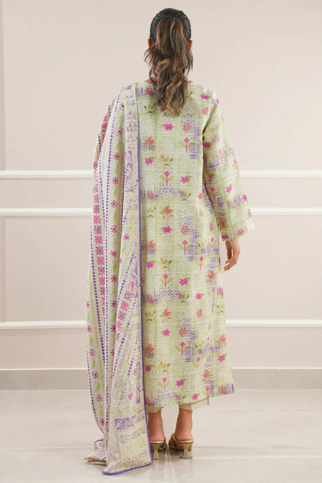 Printed Khaddar Stitched 2 Piece (Shirt/Trouser) - Image 4