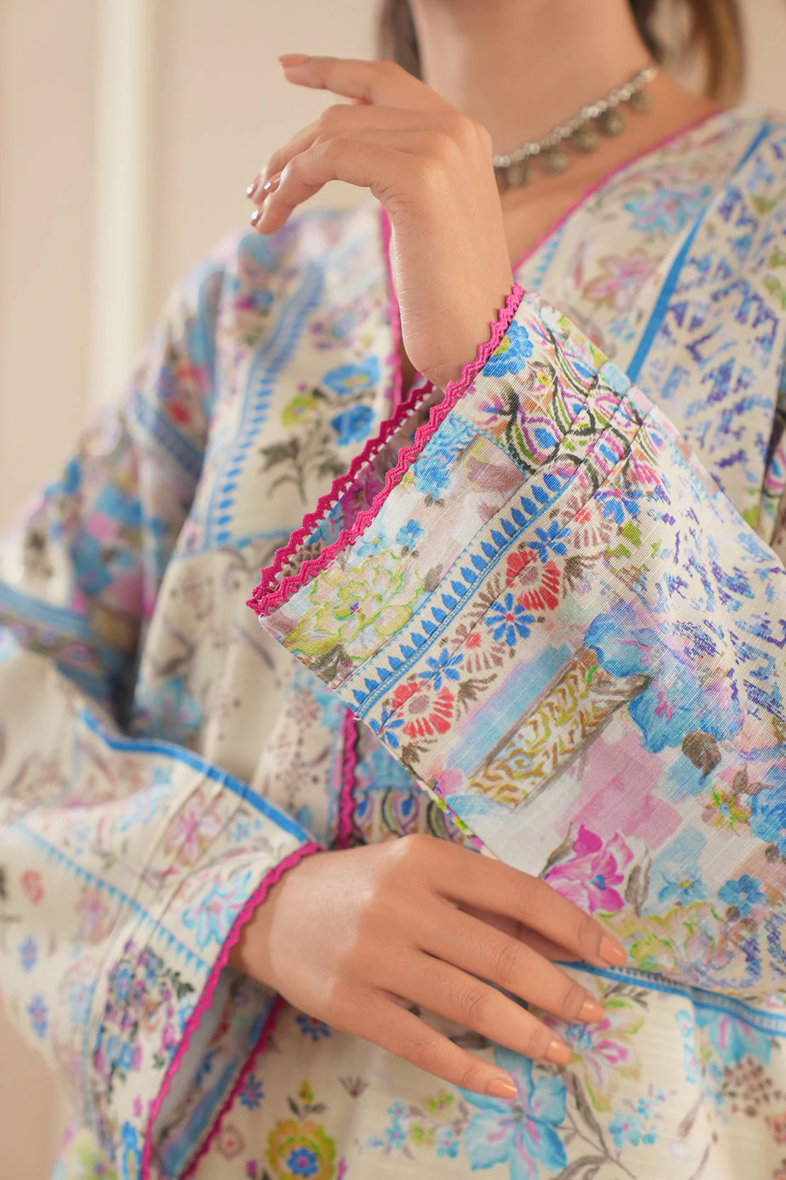 Printed Khaddar Stitched 2 Piece (Shirt/Trouser) - Image 7