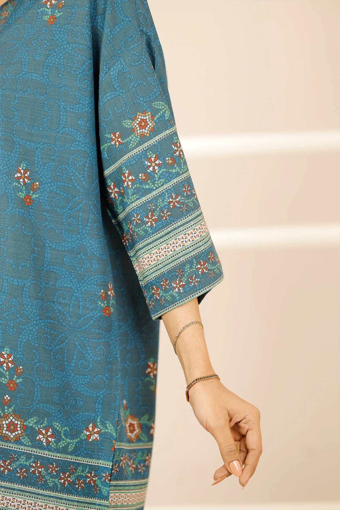 Printed Khaddar Stitched 2 Piece (Shirt/Trouser) - Image 7