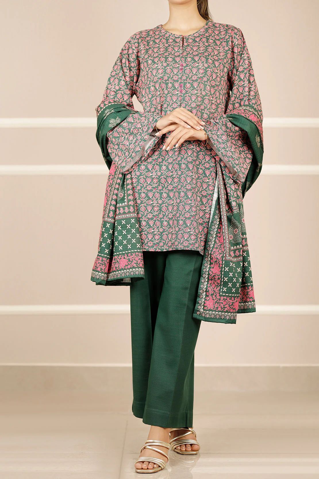 Printed Khaddar Stitched 2 Piece (Shirt/Trouser) - Image 3