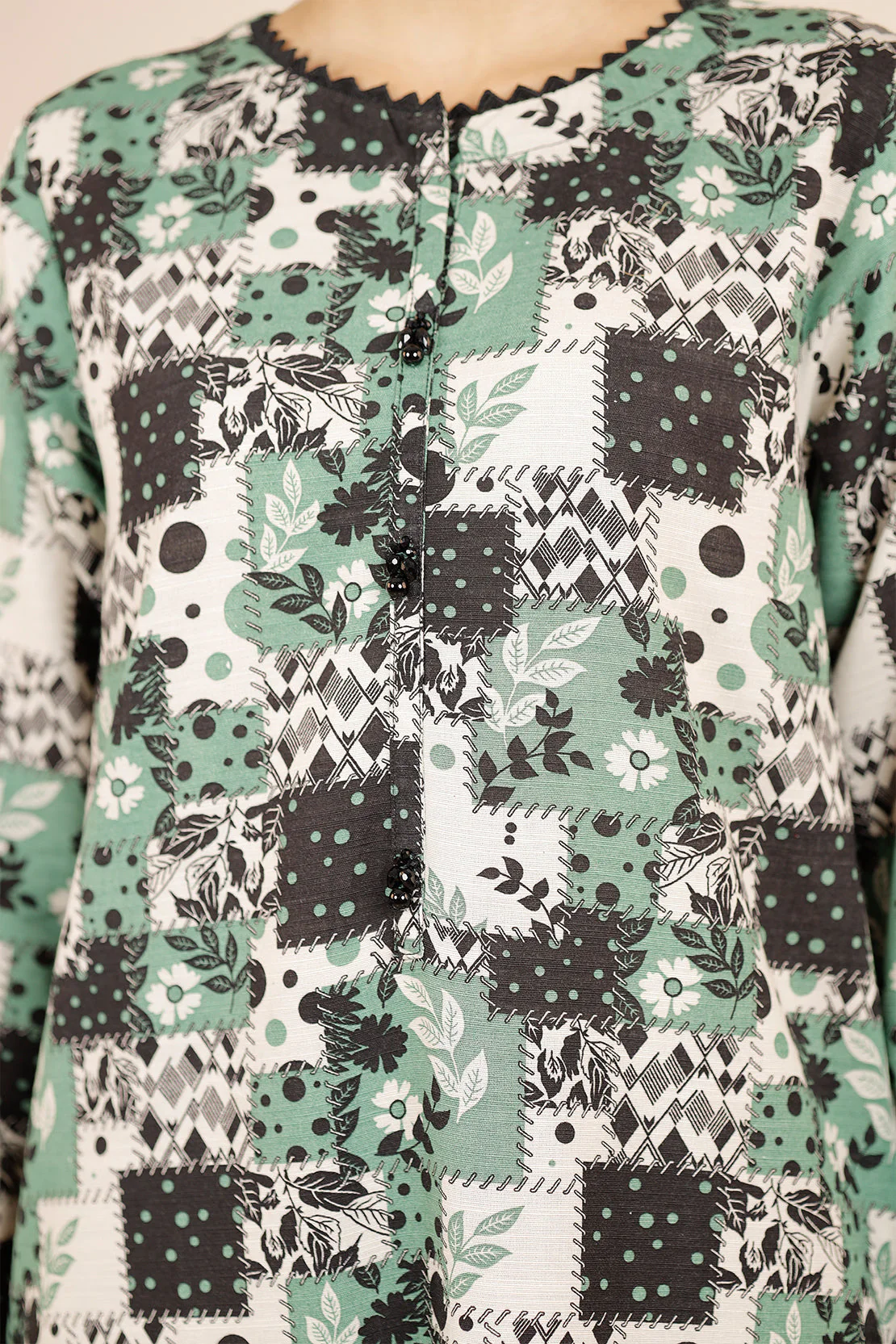 Printed Khaddar Stitched 2 Piece (Shirt/Trouser) - Image 3