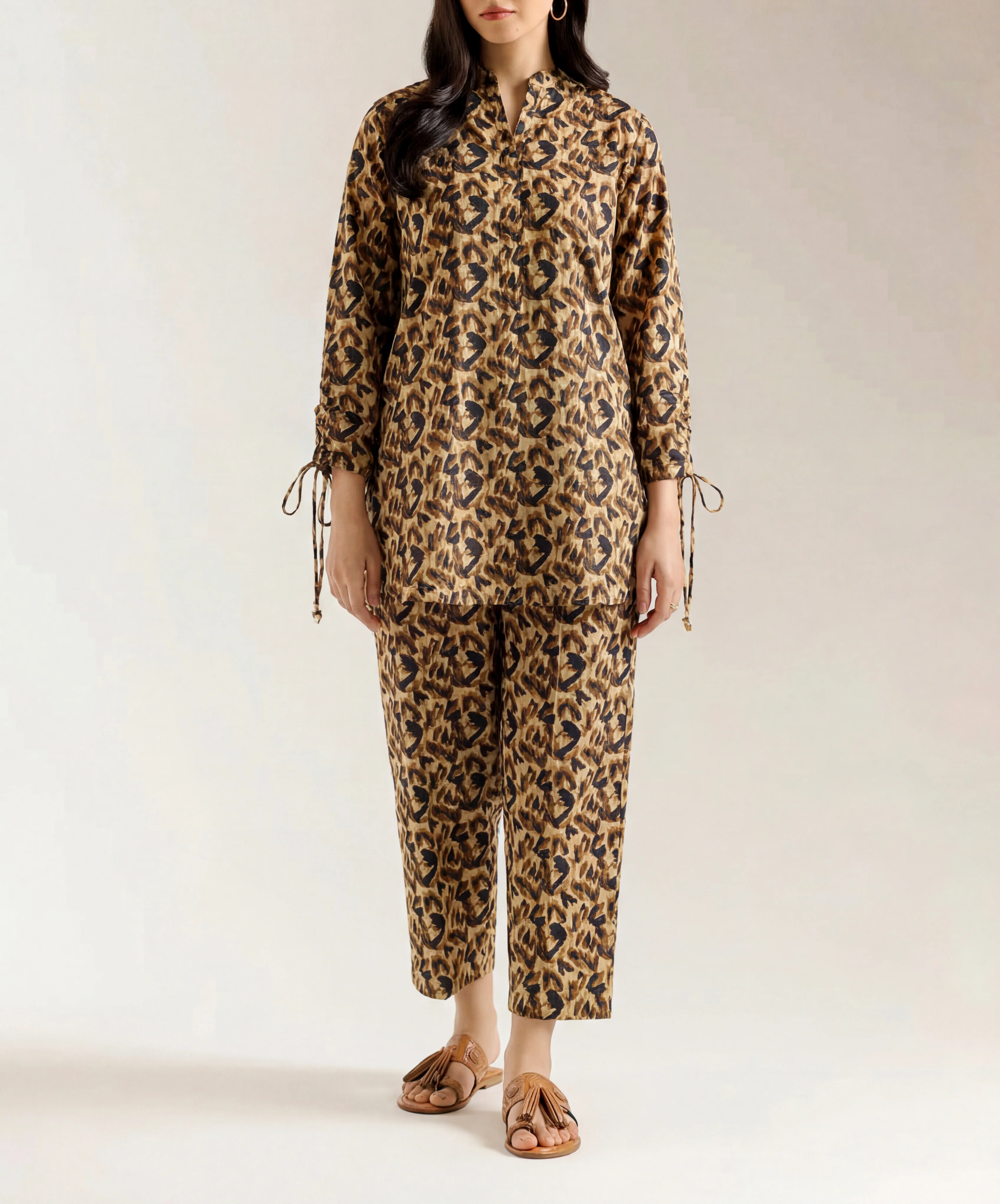Printed Khaddar Stitched 2 Piece (Shirt/Trouser) - Image 2