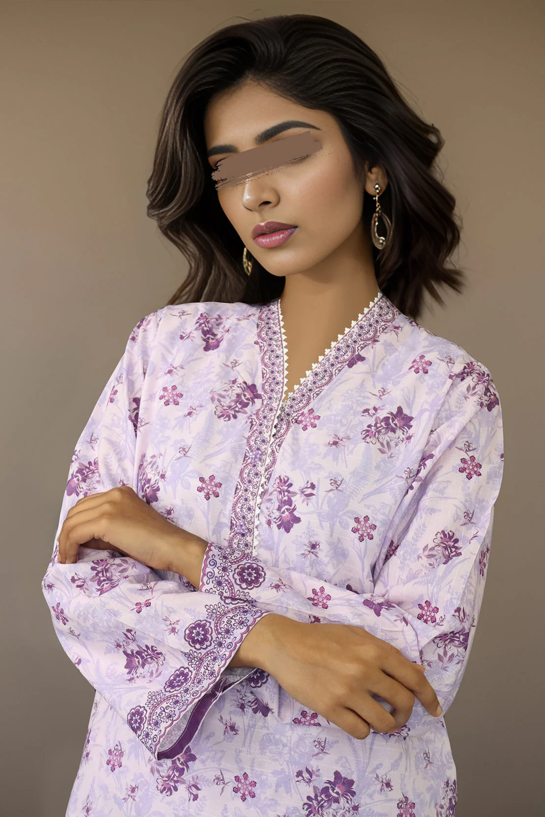 Printed Khaddar Stitched 2 Piece (Shirt/Trouser) - Image 3