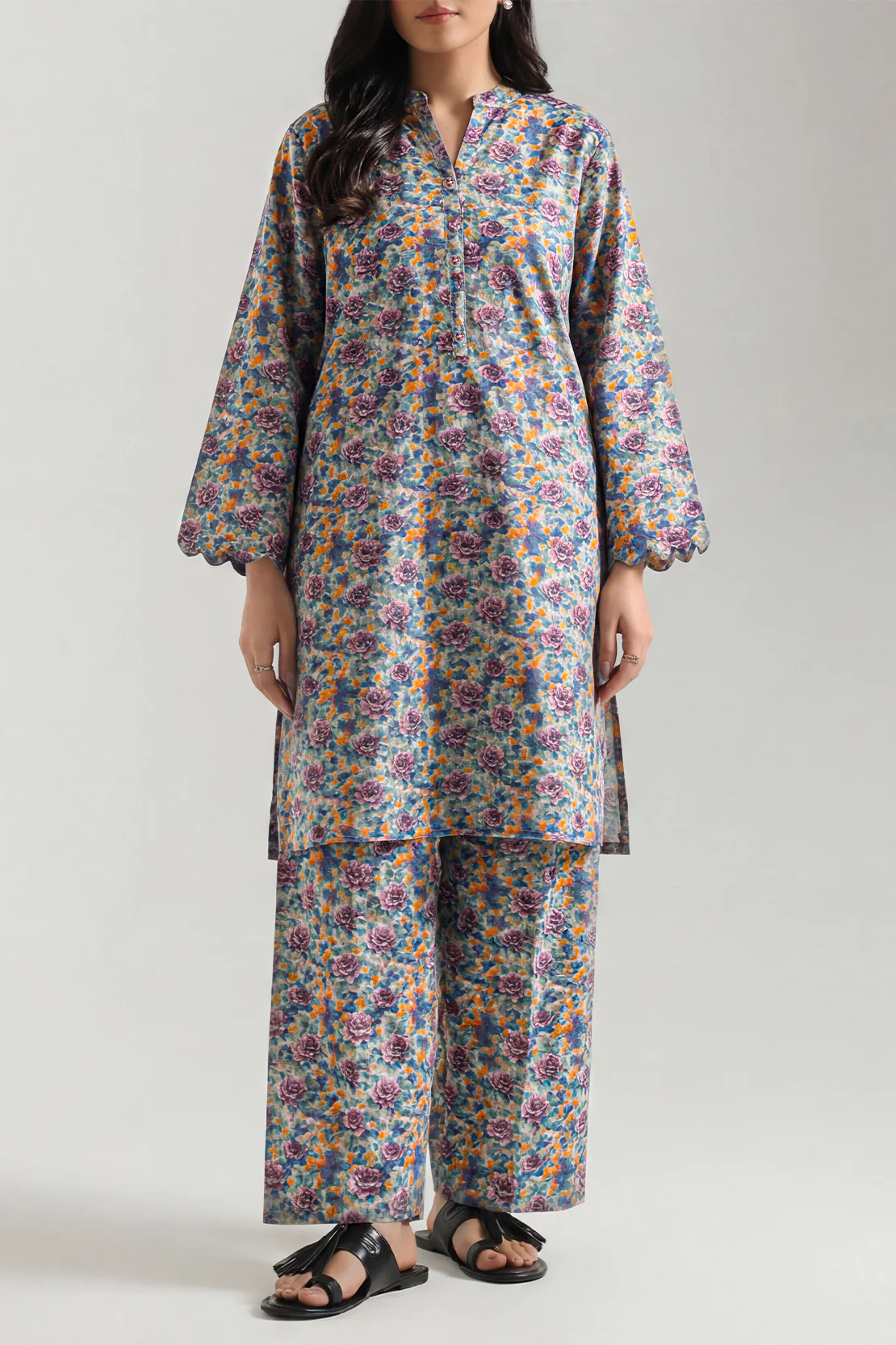Printed Khaddar Stitched 2 Piece (Shirt/Trouser) - Image 3