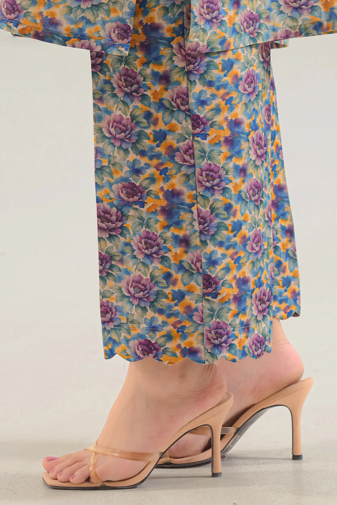 Printed Khaddar Stitched 2 Piece (Shirt/Trouser) - Image 6
