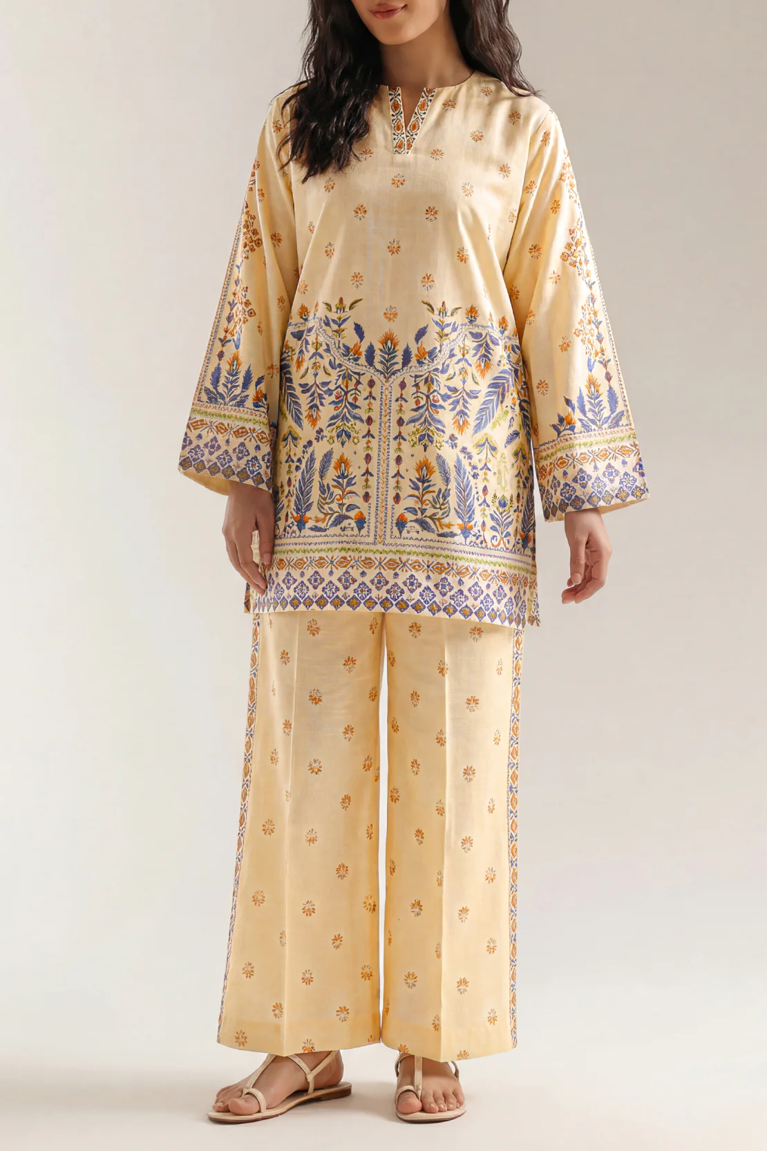 Printed Khaddar Stitched 2 Piece (Shirt/Trouser)