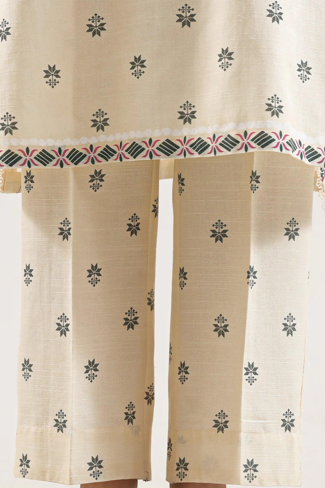 Printed Khaddar Stitched 2 Piece (Shirt/Trouser) - Image 6