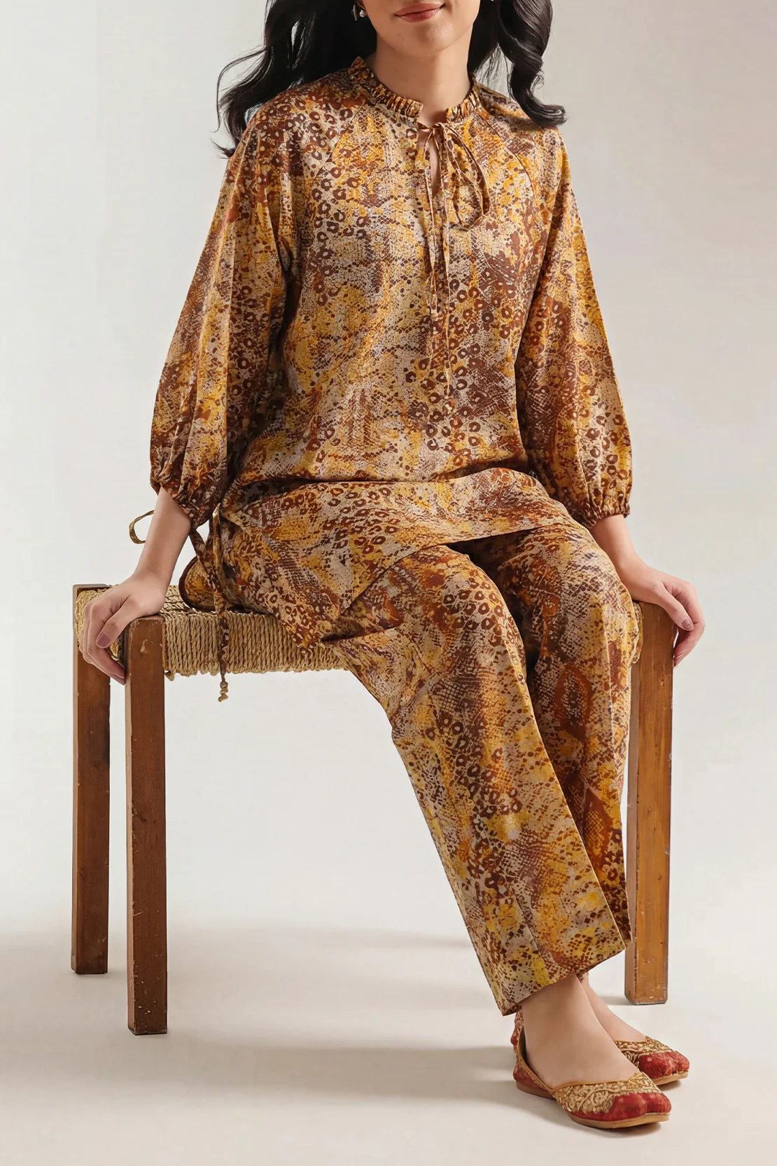 Printed Khaddar Stitched 2 Piece (Shirt/Trouser)