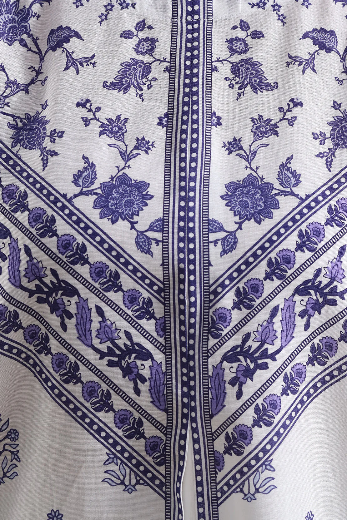 Printed Khaddar Stitched 2 Piece (Shirt/Trouser) - Image 4