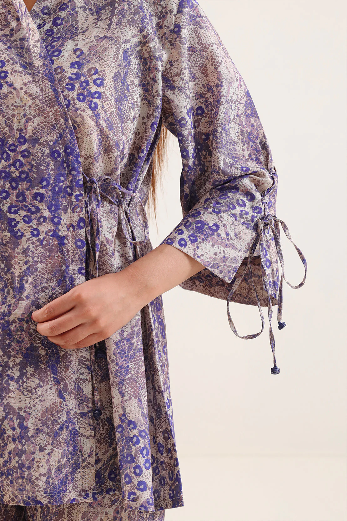 Printed Khaddar Stitched 2 Piece (Shirt/Trouser) - Image 5