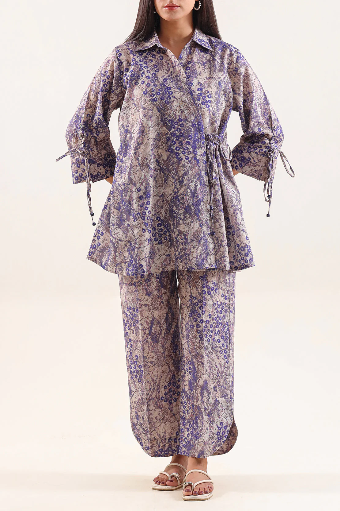 Printed Khaddar Stitched 2 Piece (Shirt/Trouser) - Image 8
