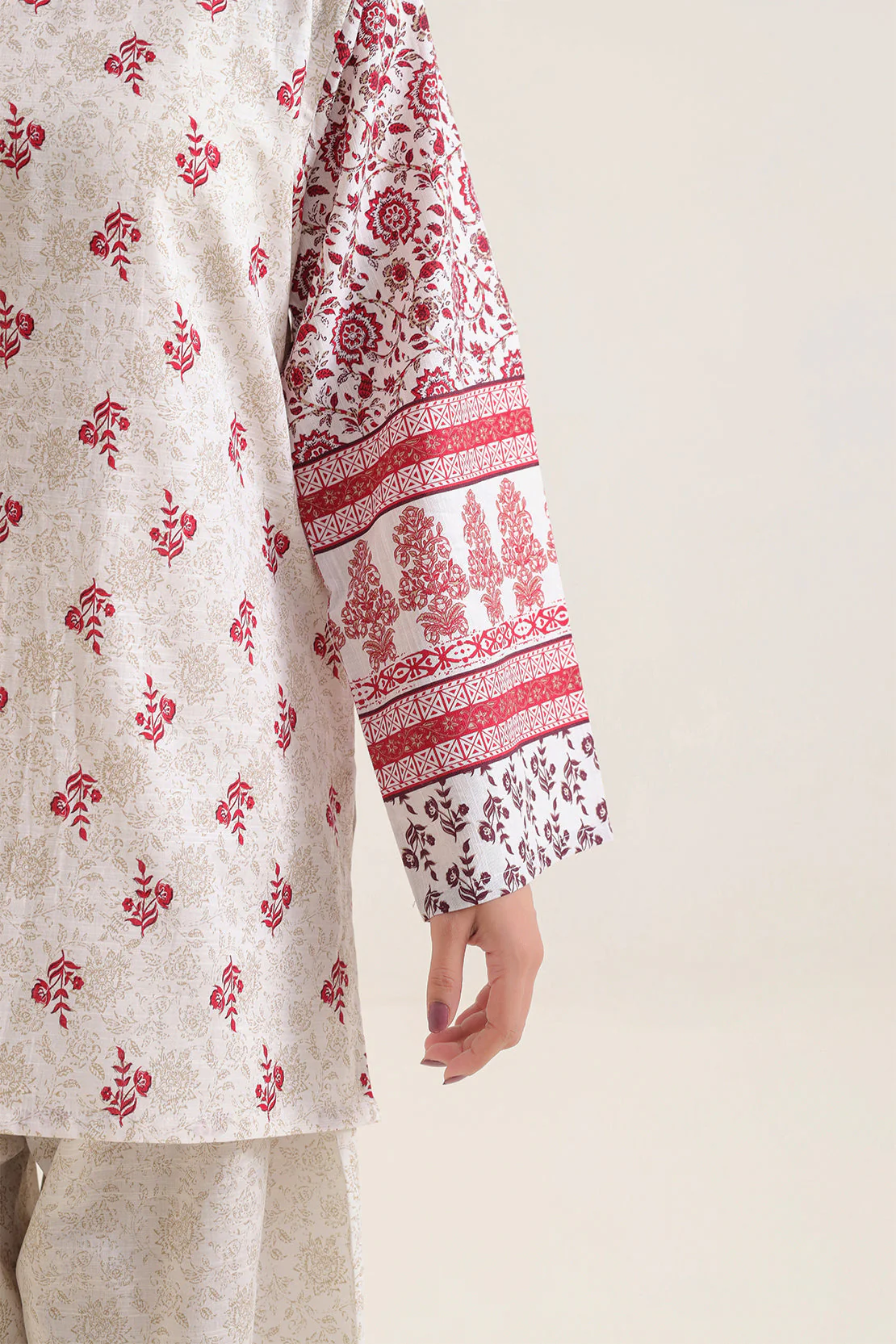Printed Khaddar Stitched 2 Piece (Shirt/Trouser) - Image 4