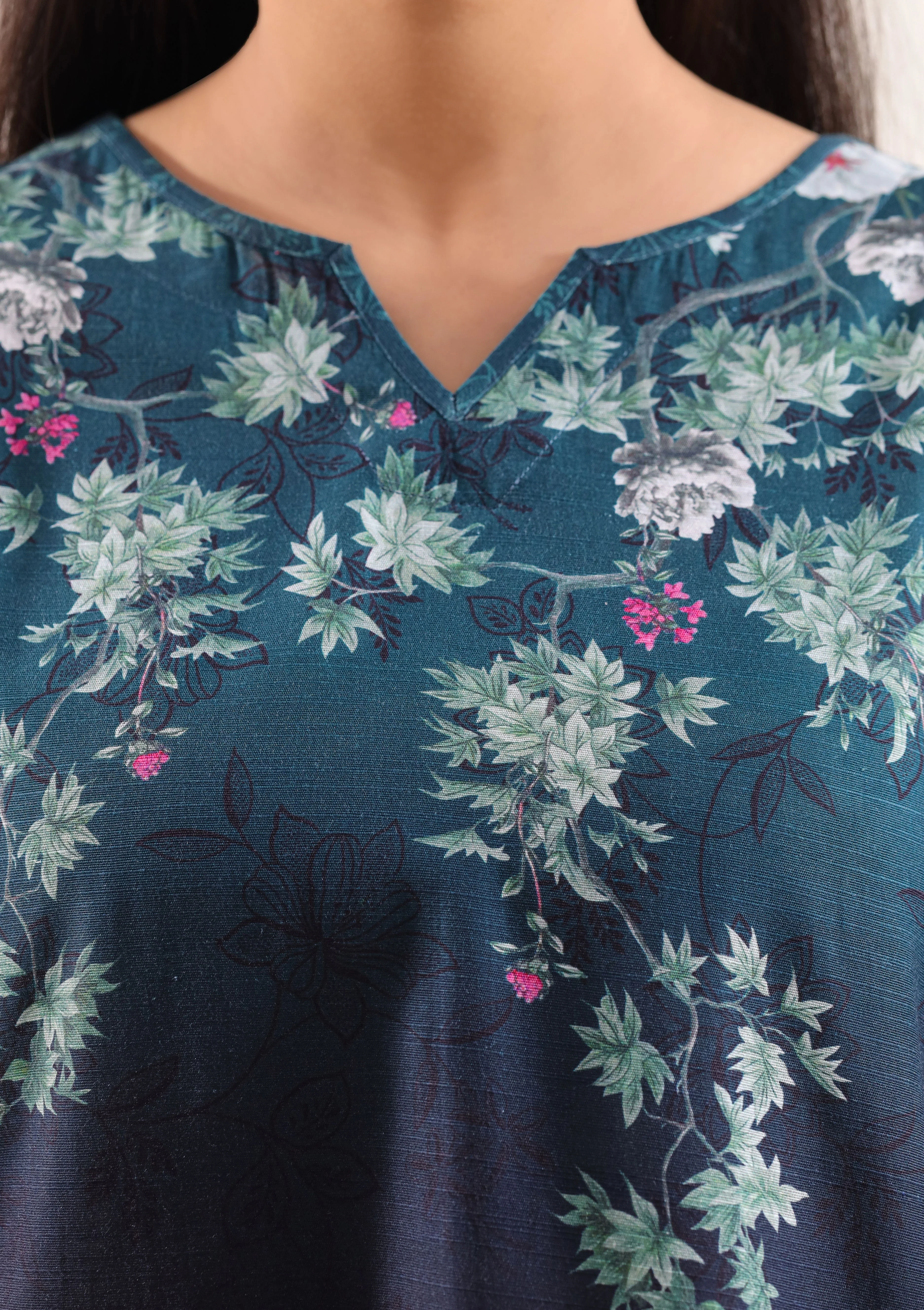 Printed Khaddar Stitched 2 Piece (Shirt/Trouser) - Image 4