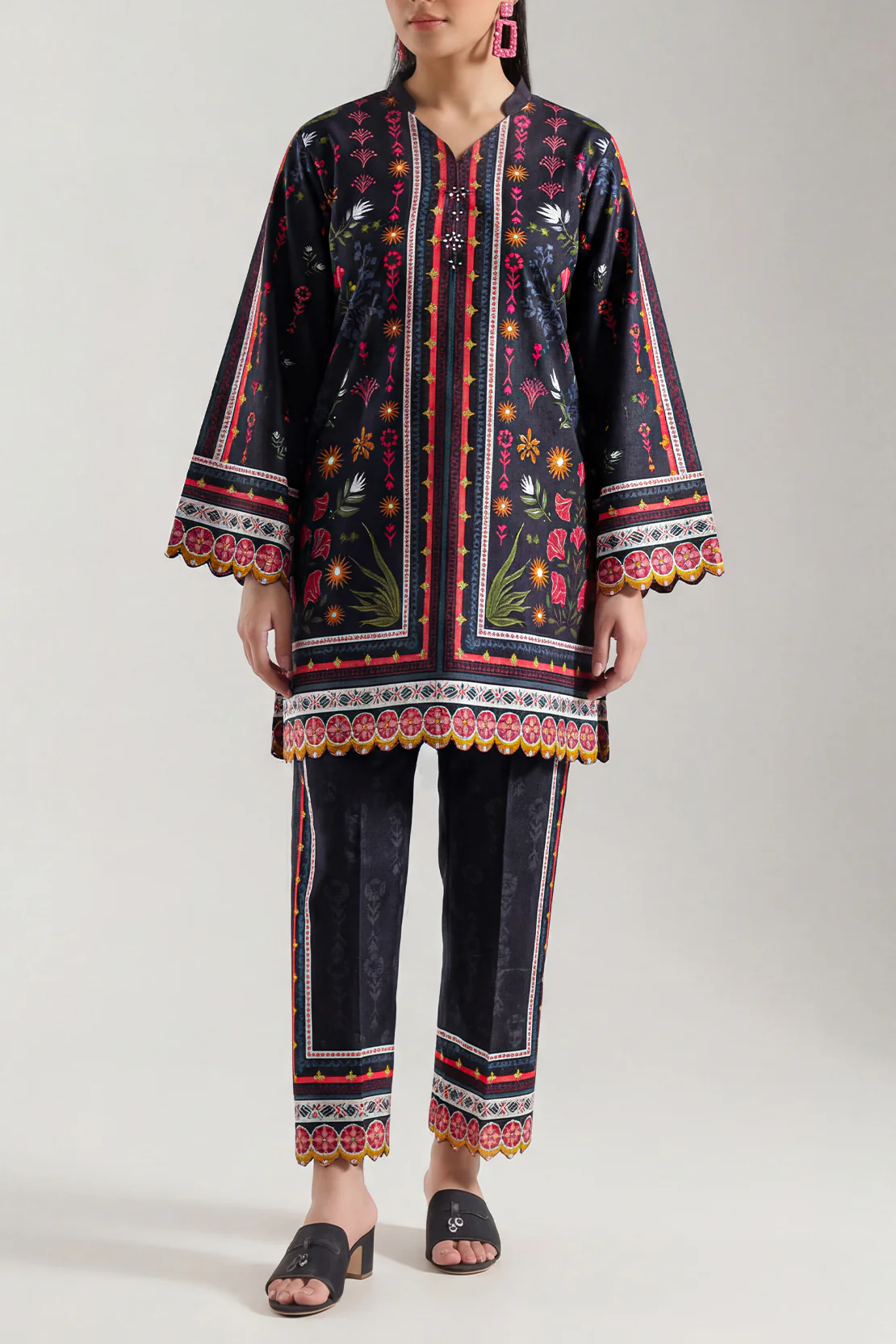 Printed Khaddar Stitched 2 Piece (Shirt/Trouser)