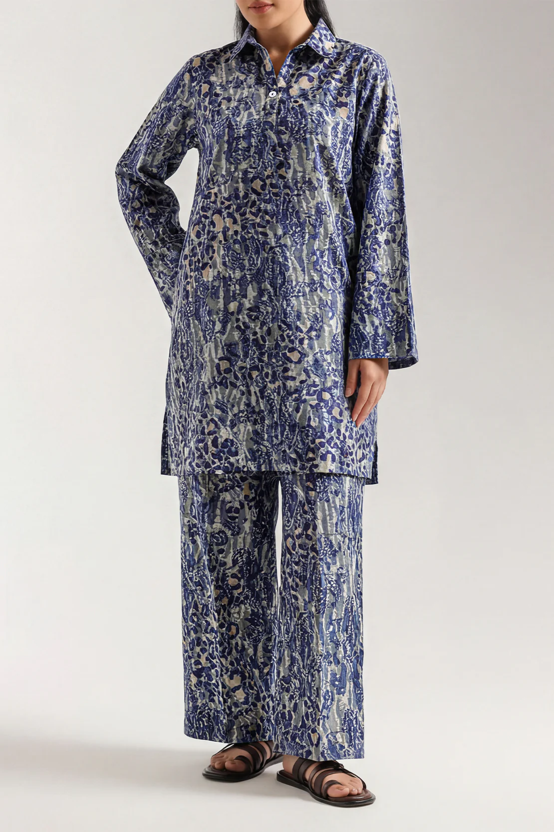 Printed Khaddar Stitched 2 Piece (Shirt/Trouser)