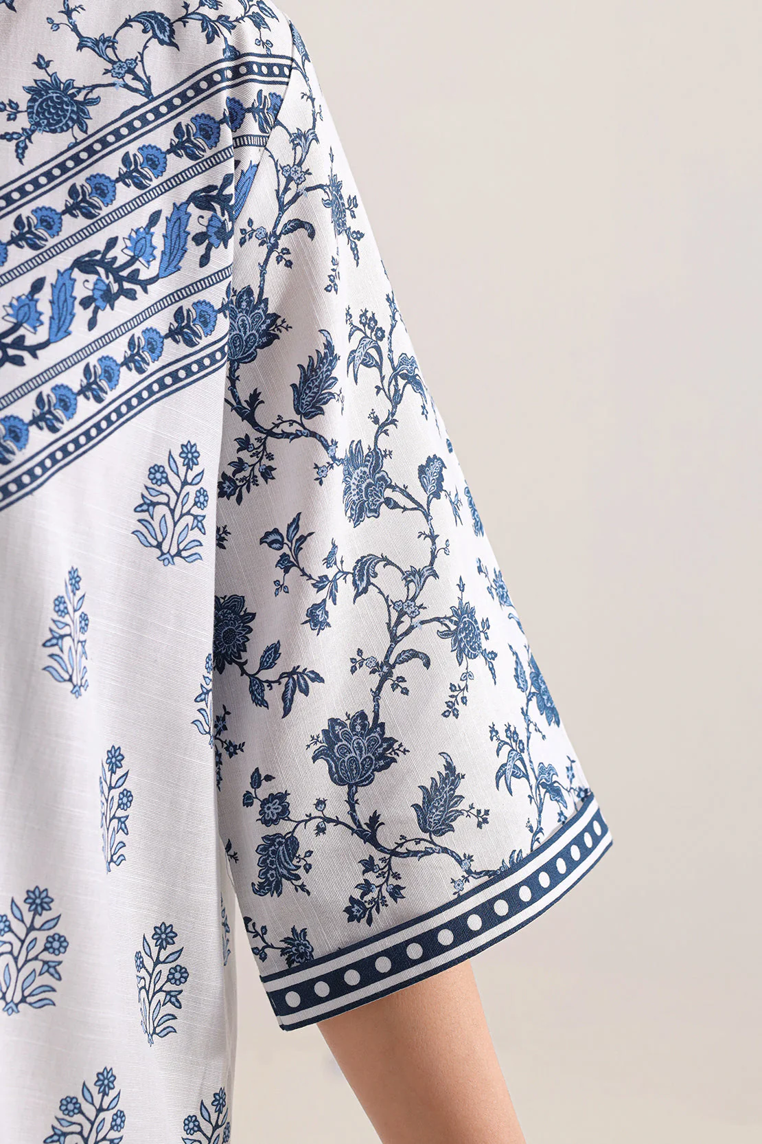 Printed Khaddar Stitched 2 Piece (Shirt/Trouser) - Image 6