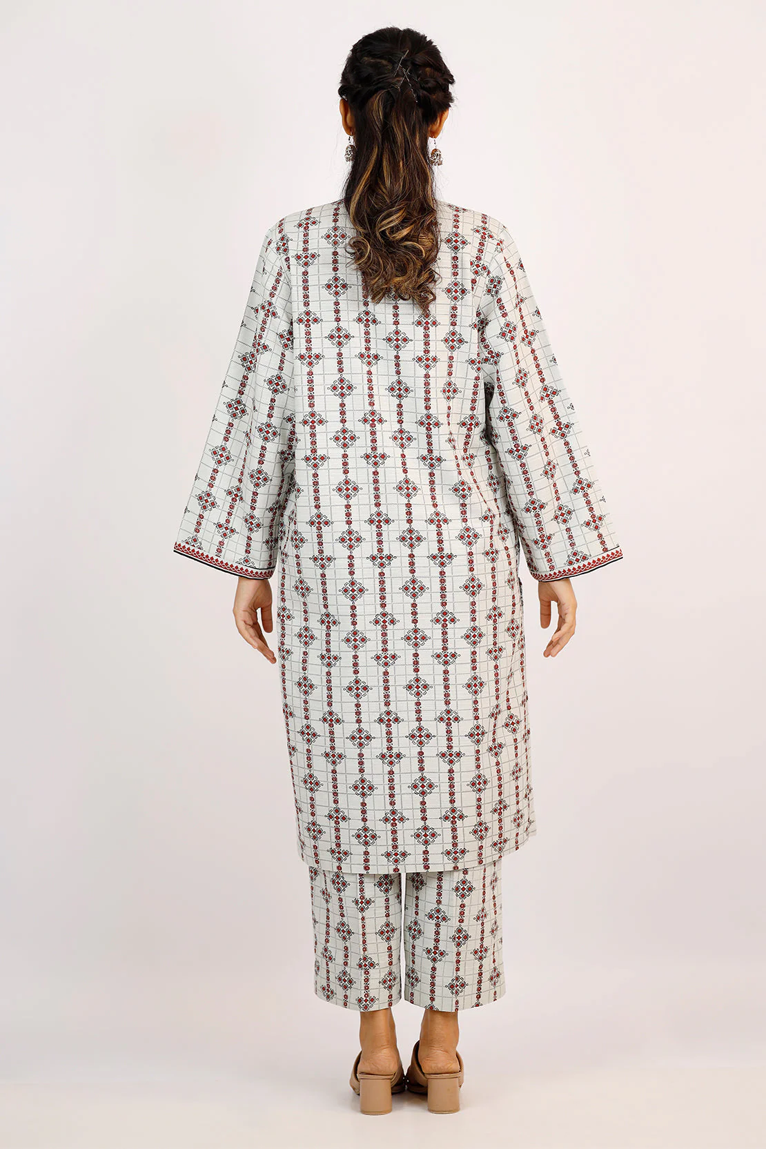 Printed Khaddar Stitched 2Piece (Shirt/Trouser) - Image 3