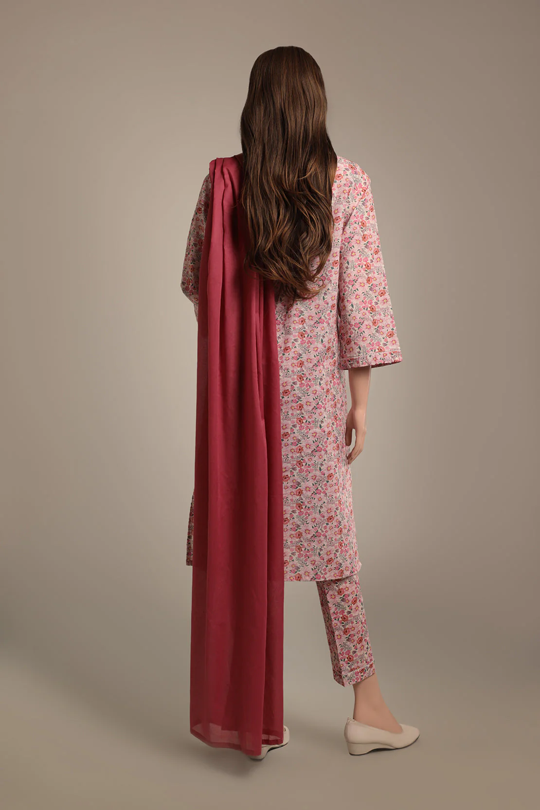 Printed Khaddar Stitched 3 Piece - Image 3
