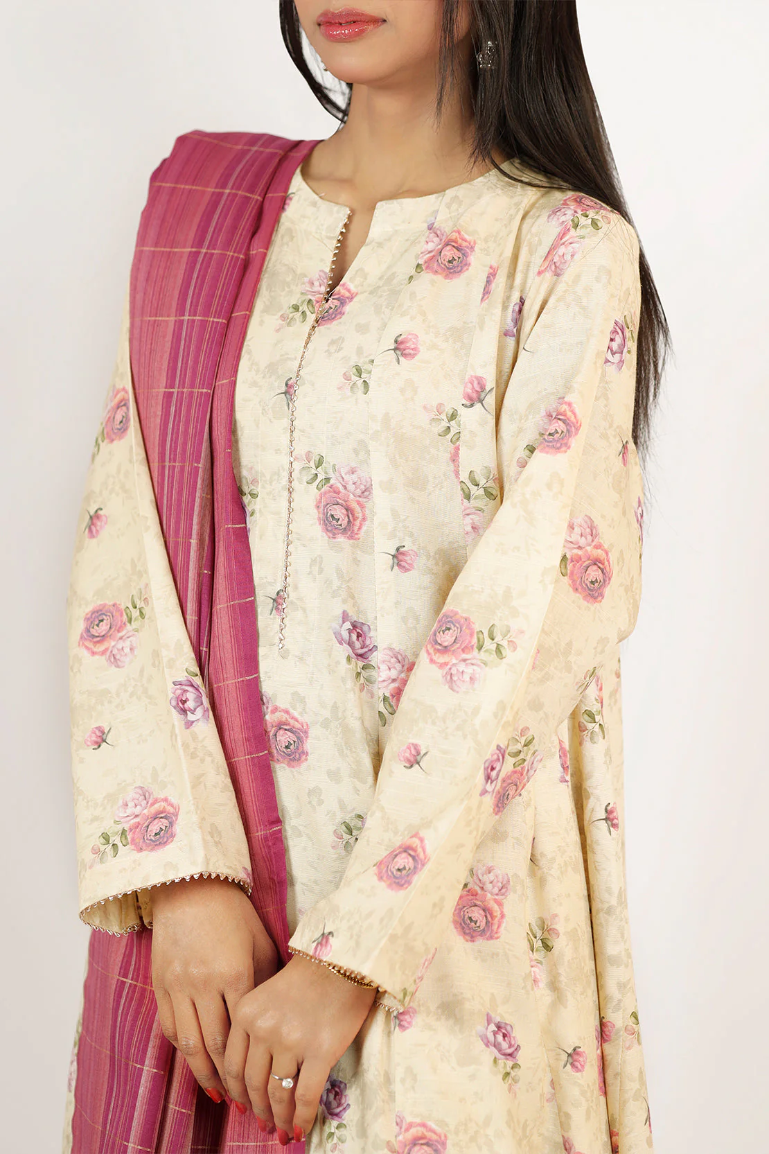 Printed Khaddar Stitched 3 Piece - Image 4