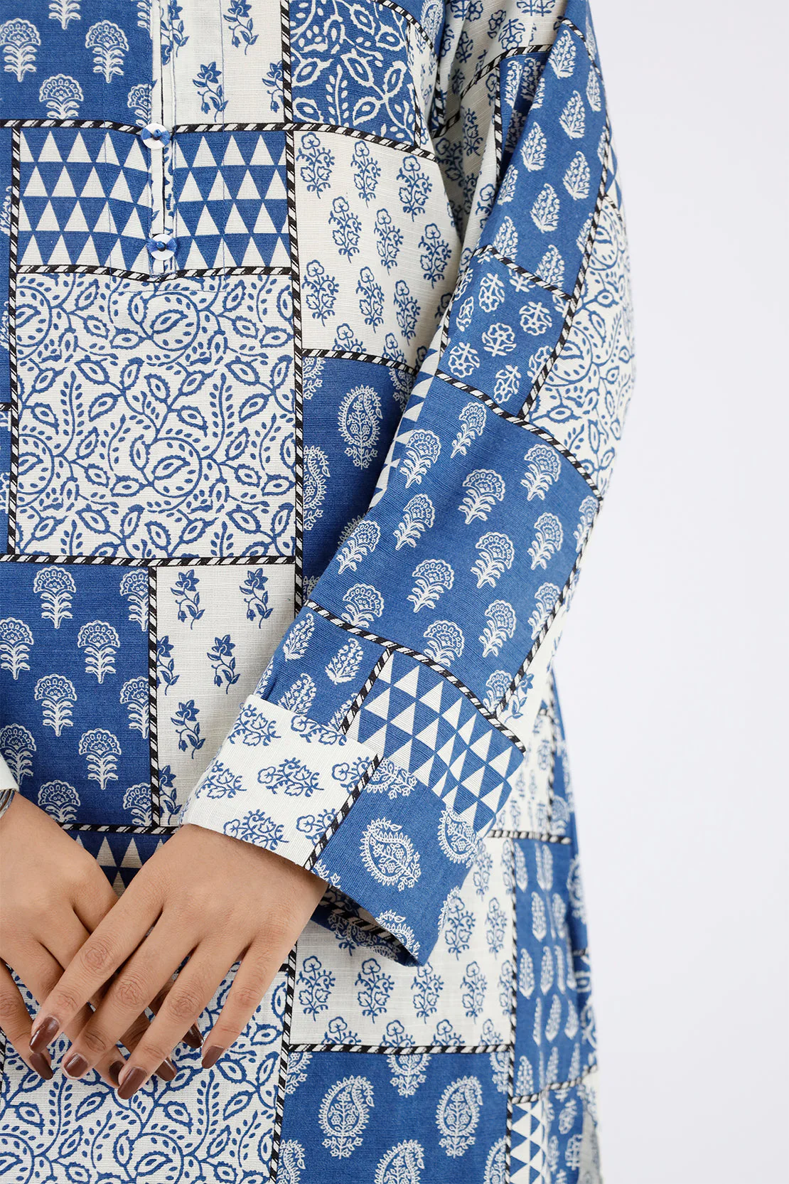 Printed Khaddar Stitched 3 Piece - Image 5