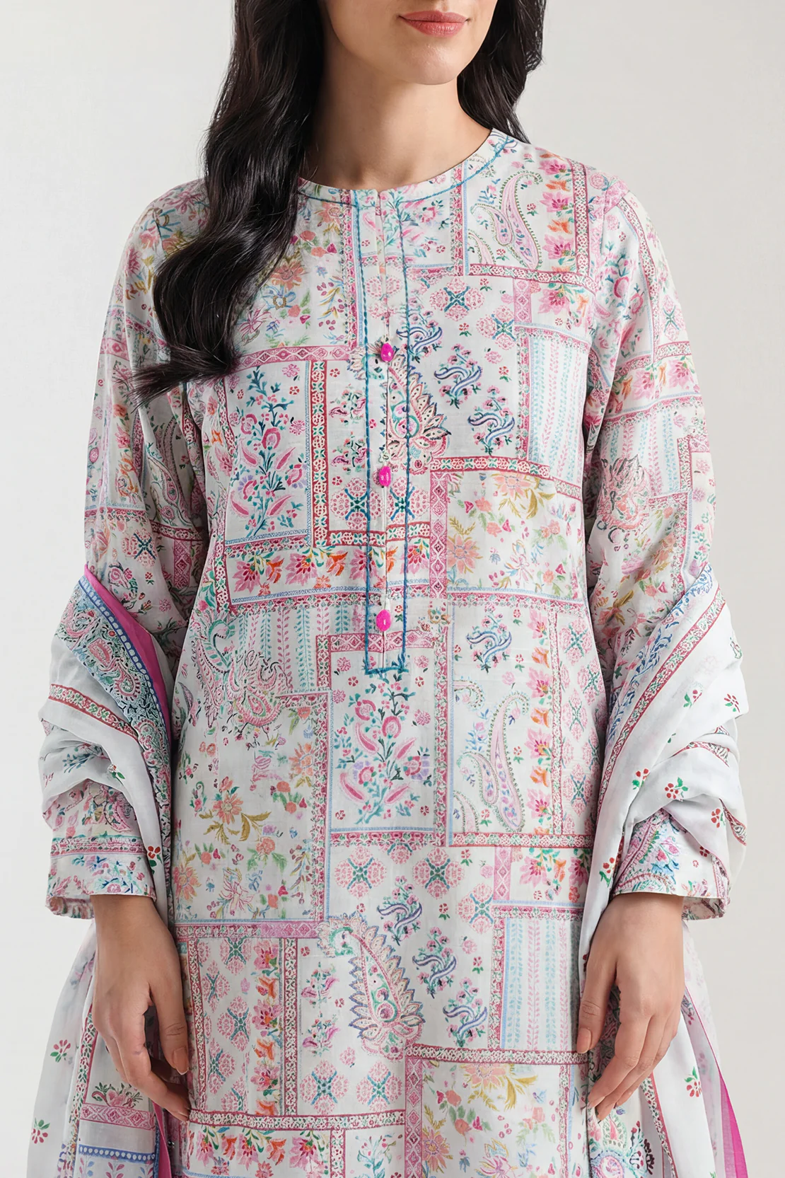 Printed Khaddar Stitched 3 Piece - Image 2